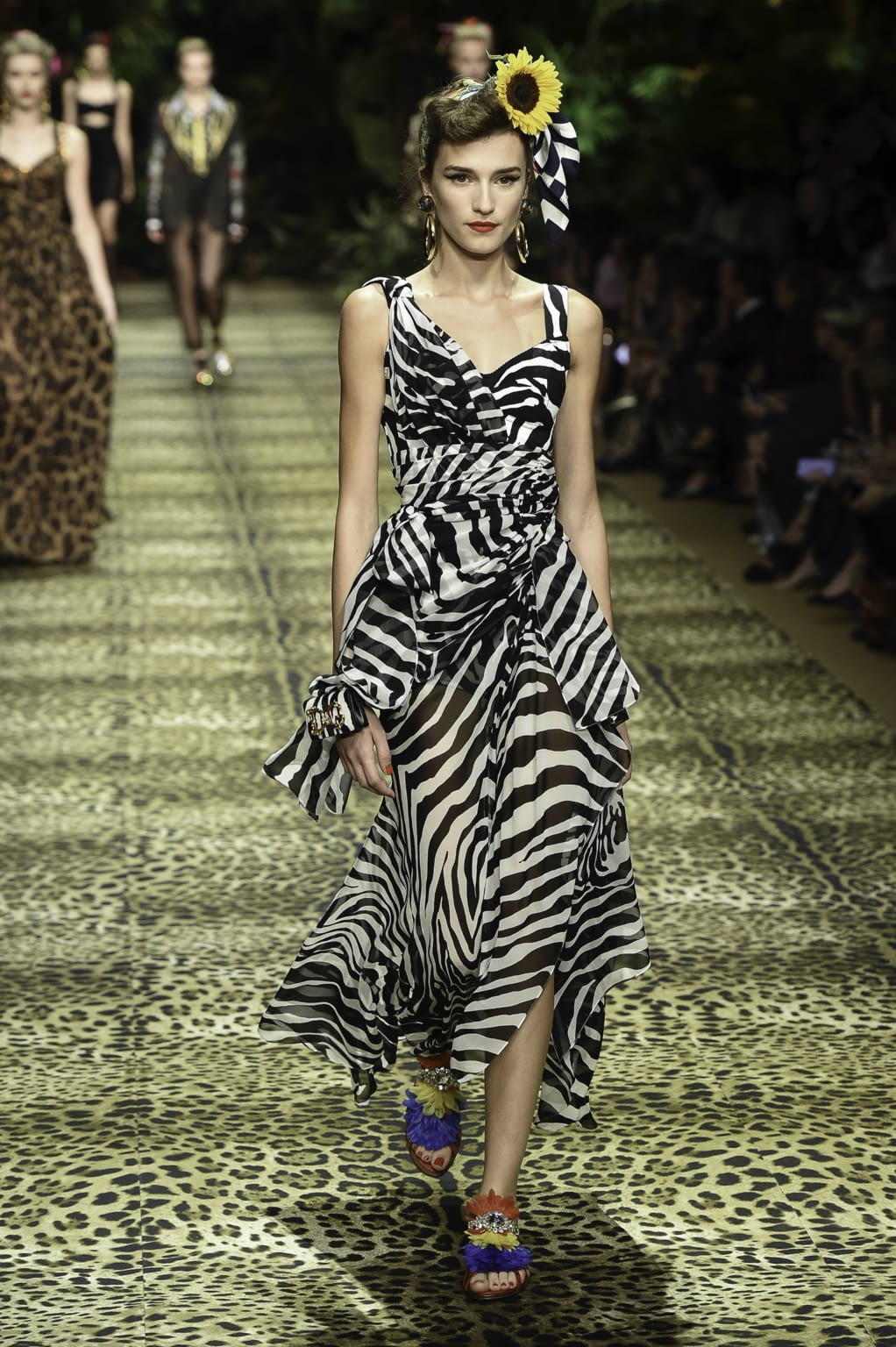 Fashion Week Milan Spring/Summer 2020 look 97 de la collection Dolce & Gabbana womenswear