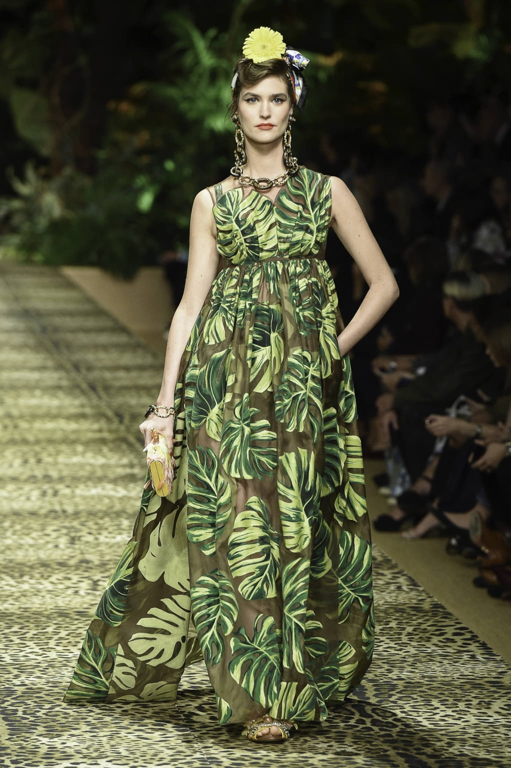 Fashion Week Milan Spring/Summer 2020 look 117 from the Dolce & Gabbana collection womenswear