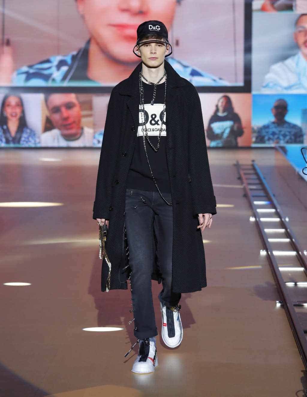 Fashion Week Milan Fall/Winter 2021 look 86 from the Dolce & Gabbana collection 男装