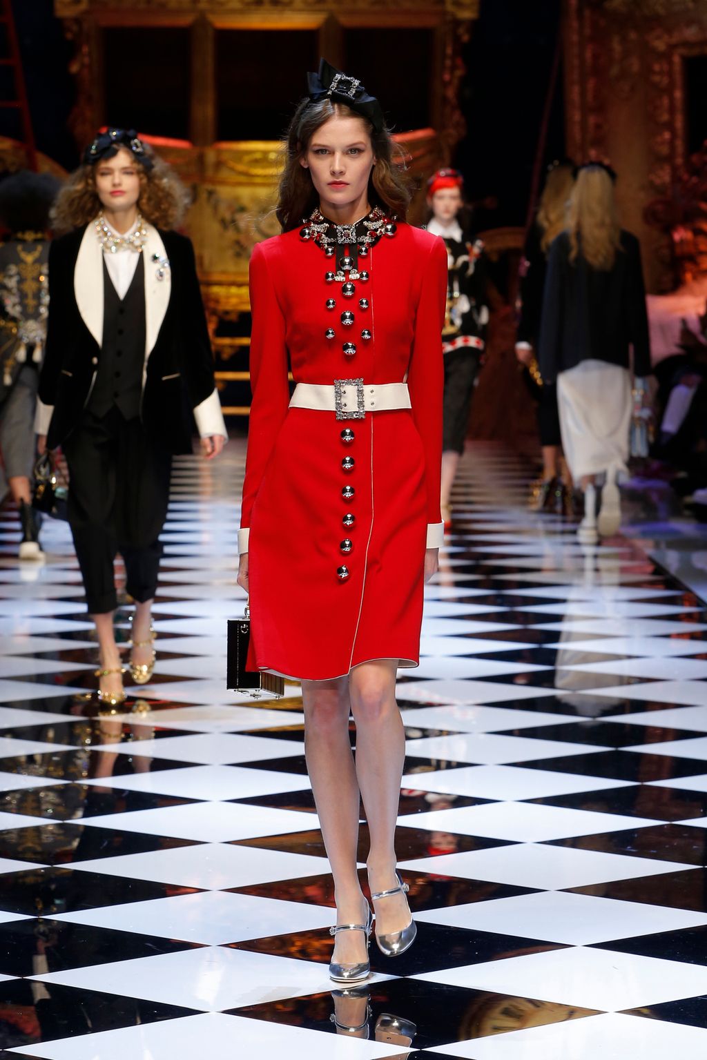 Fashion Week Milan Fall/Winter 2016 look 20 from the Dolce & Gabbana collection 女装