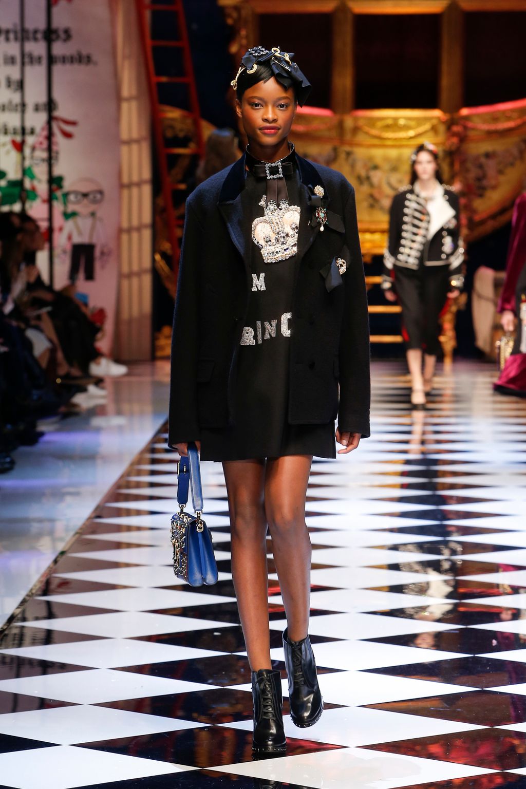 Fashion Week Milan Fall/Winter 2016 look 36 from the Dolce & Gabbana collection 女装
