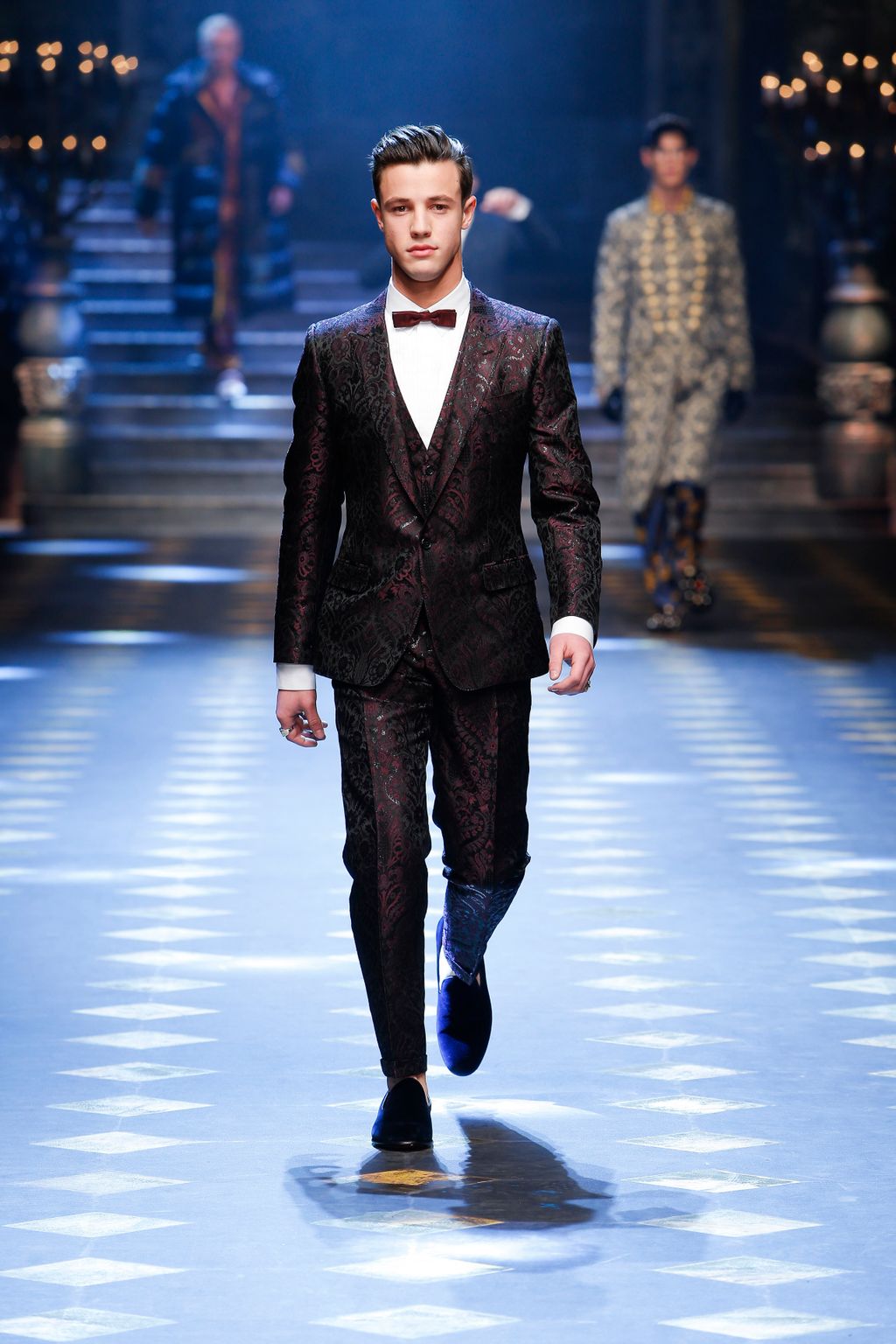 Fashion Week Milan Fall/Winter 2017 look 1 from the Dolce & Gabbana collection 男装