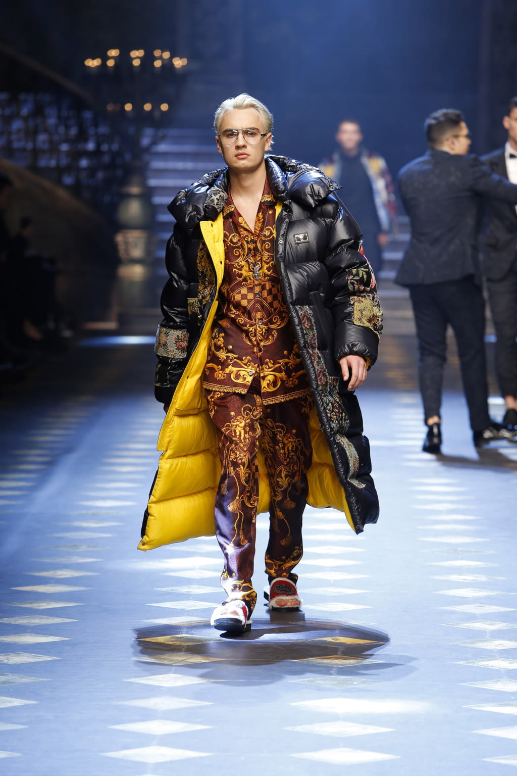 Fashion Week Milan Fall/Winter 2017 look 3 from the Dolce & Gabbana collection 男装