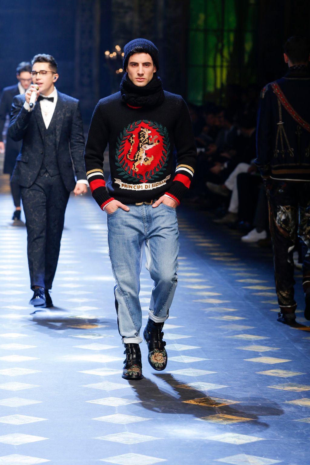 Fashion Week Milan Fall/Winter 2017 look 58 de la collection Dolce & Gabbana menswear