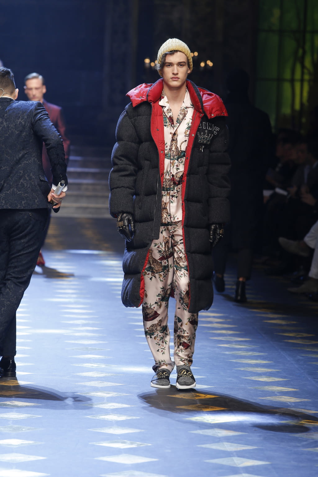 Fashion Week Milan Fall/Winter 2017 look 64 from the Dolce & Gabbana collection 男装