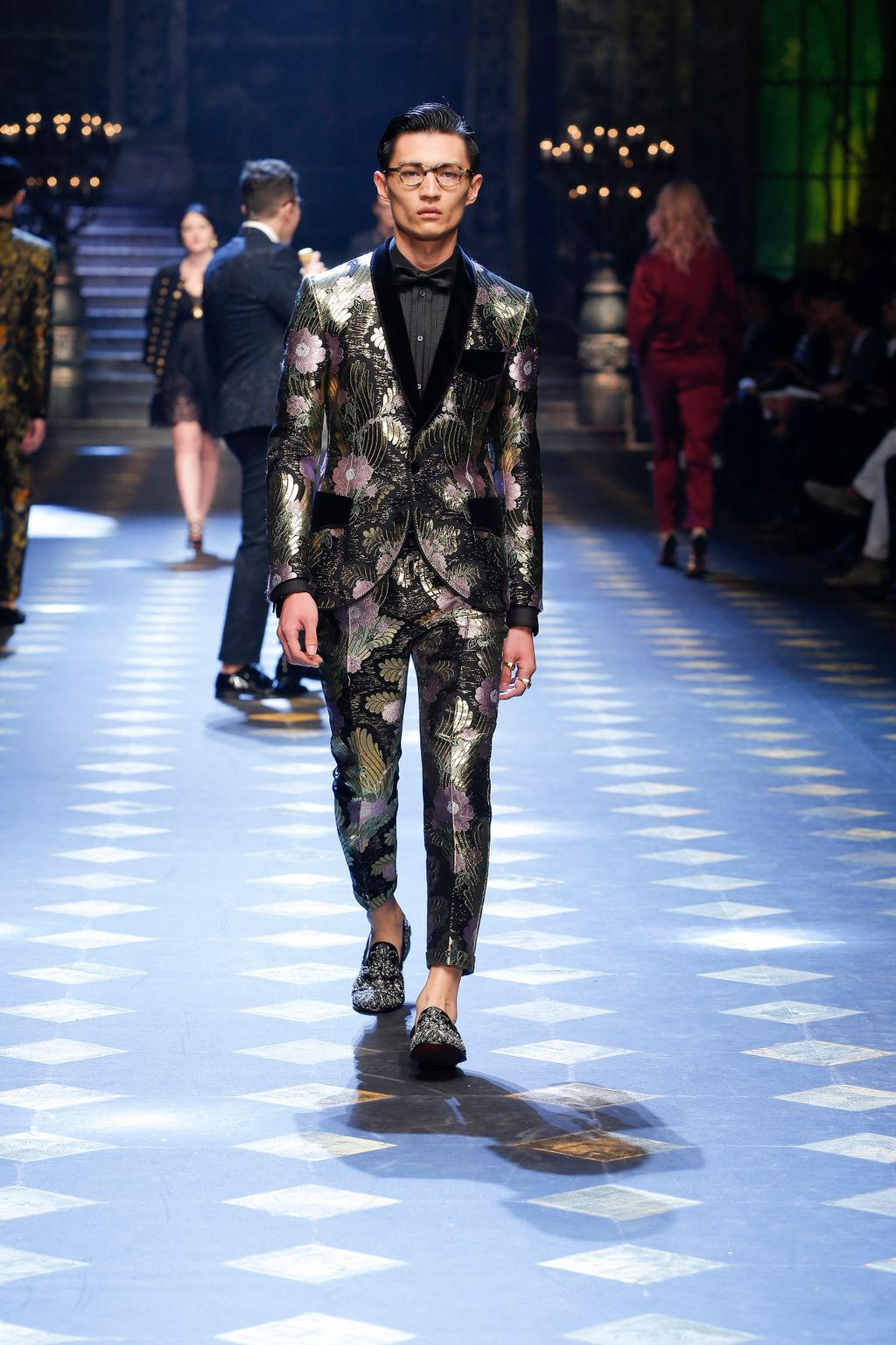 Fashion Week Milan Fall/Winter 2017 look 92 de la collection Dolce & Gabbana menswear