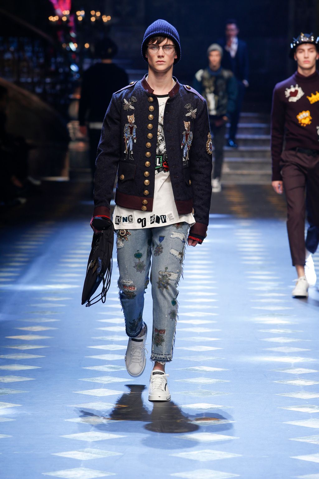 Fashion Week Milan Fall/Winter 2017 look 99 from the Dolce & Gabbana collection 男装
