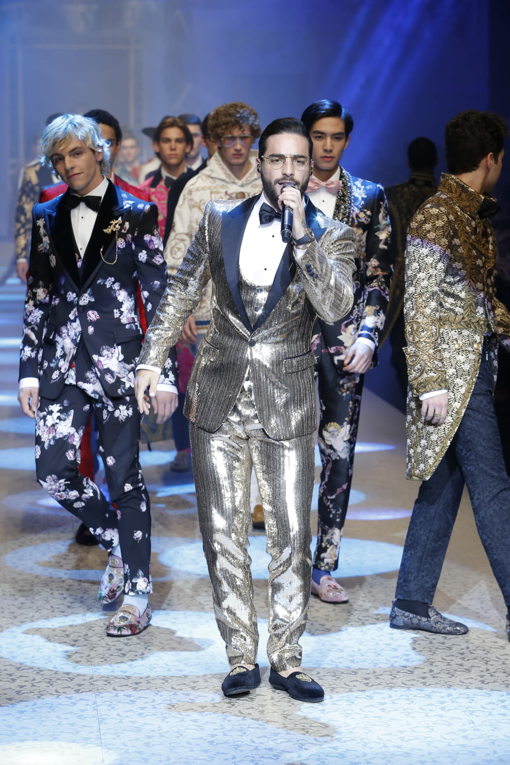 Fashion Week Milan Fall/Winter 2018 look 46 from the Dolce & Gabbana collection menswear