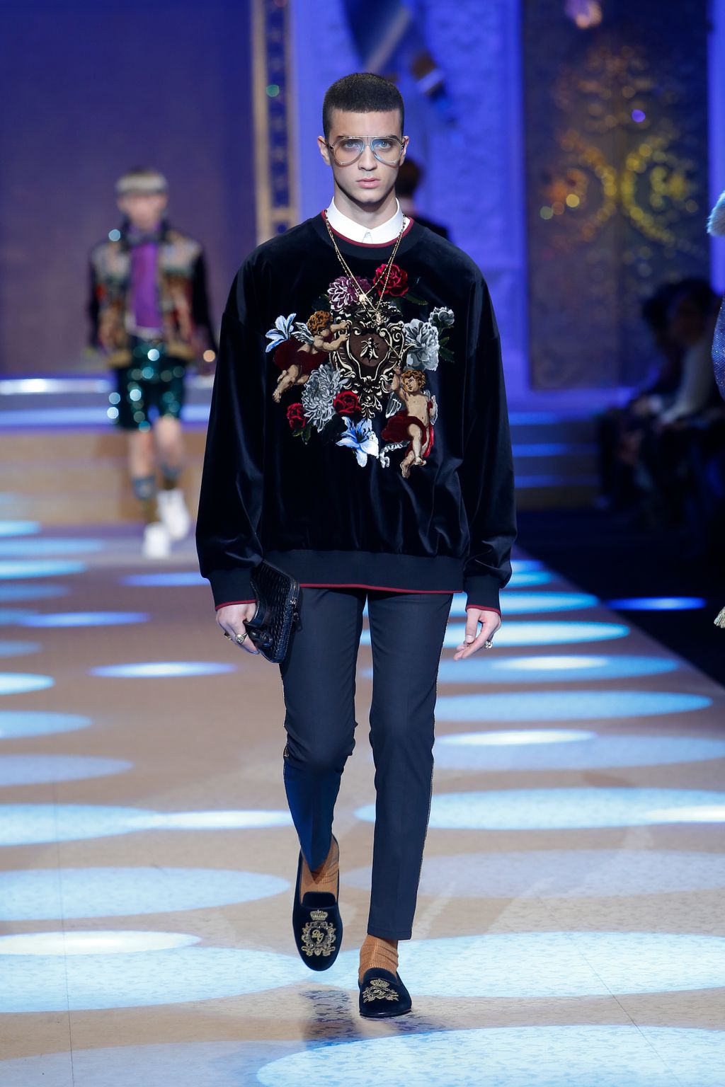 Fashion Week Milan Fall/Winter 2018 look 51 from the Dolce & Gabbana collection menswear