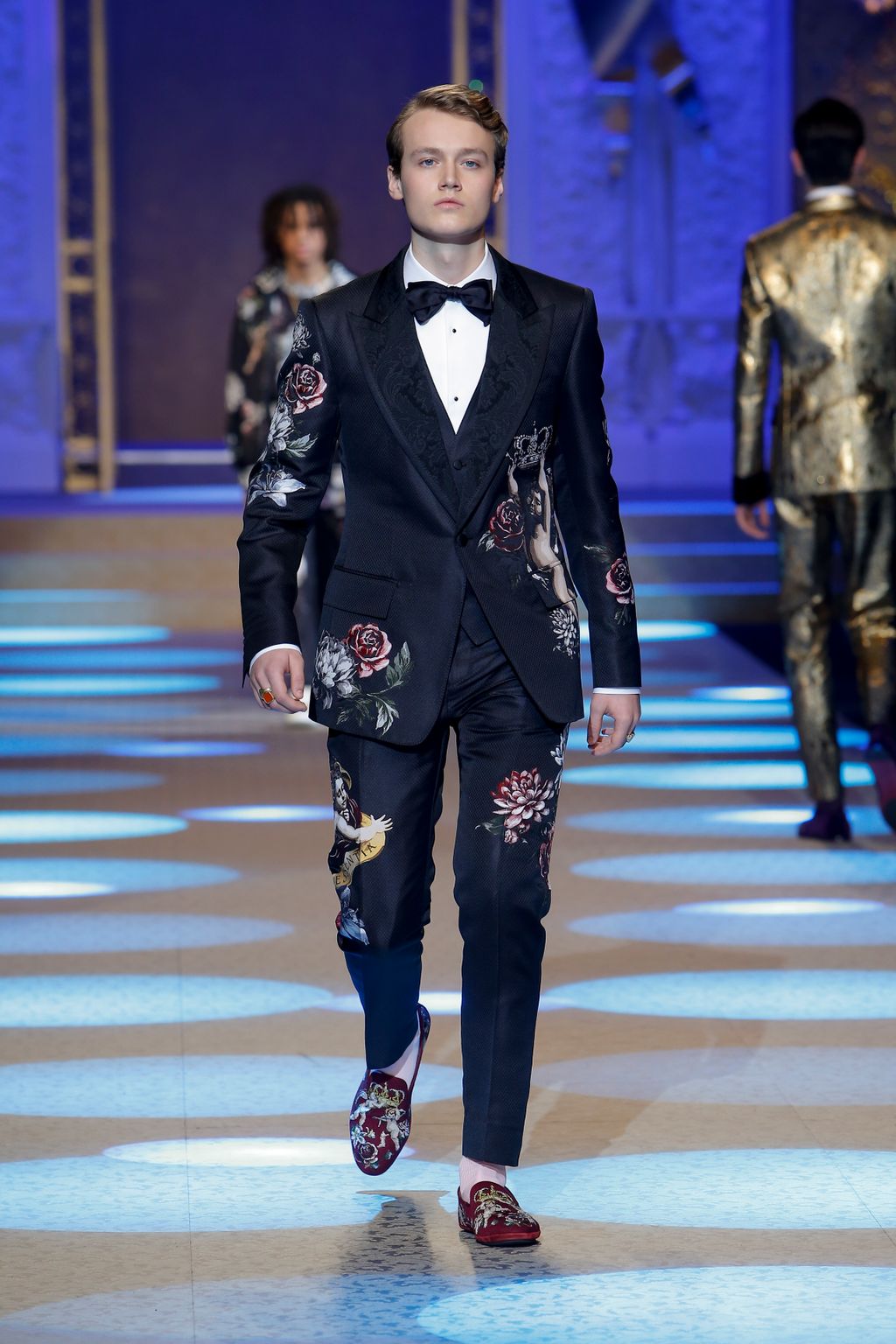 Fashion Week Milan Fall/Winter 2018 look 54 from the Dolce & Gabbana collection menswear