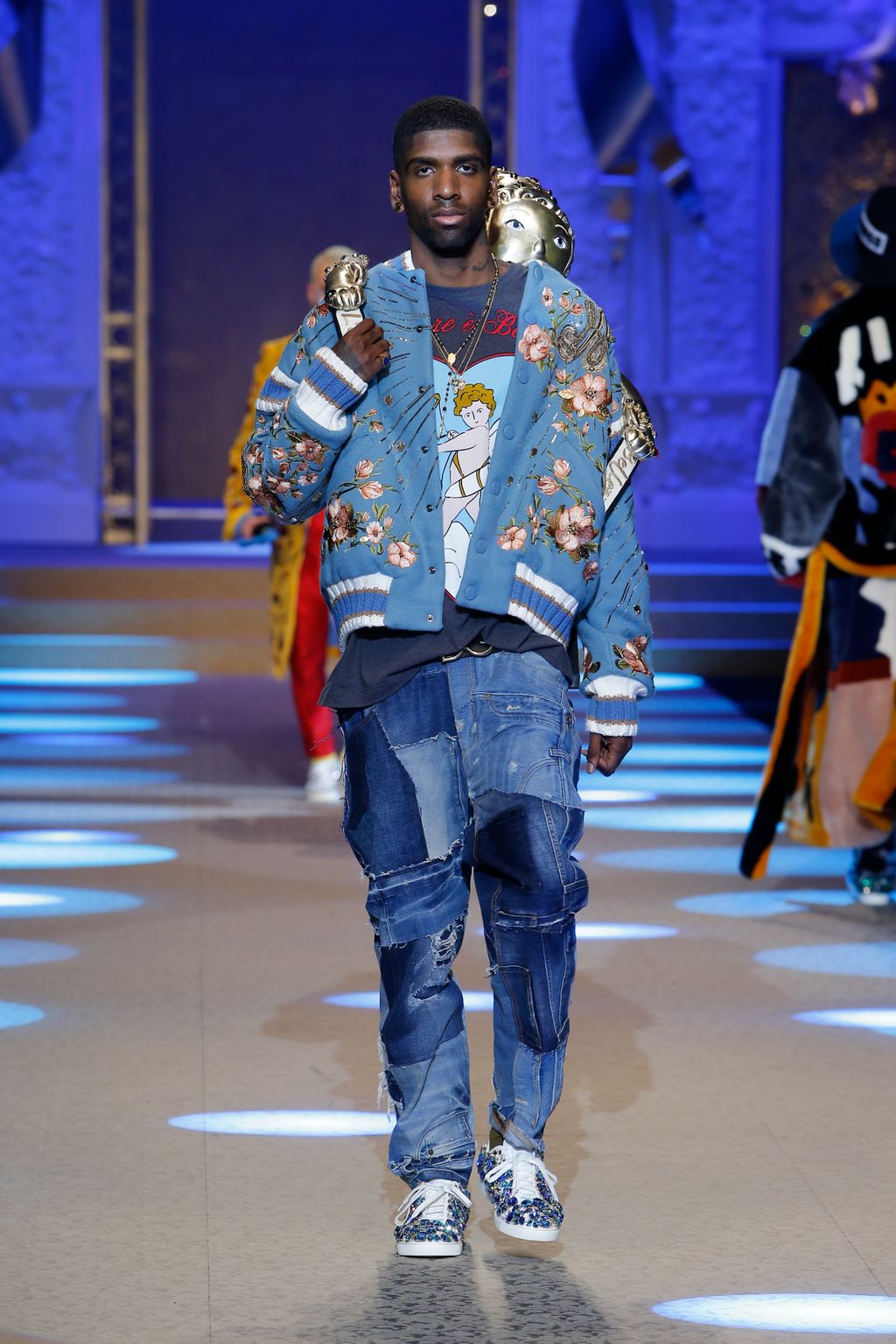 Fashion Week Milan Fall/Winter 2018 look 64 from the Dolce & Gabbana collection menswear