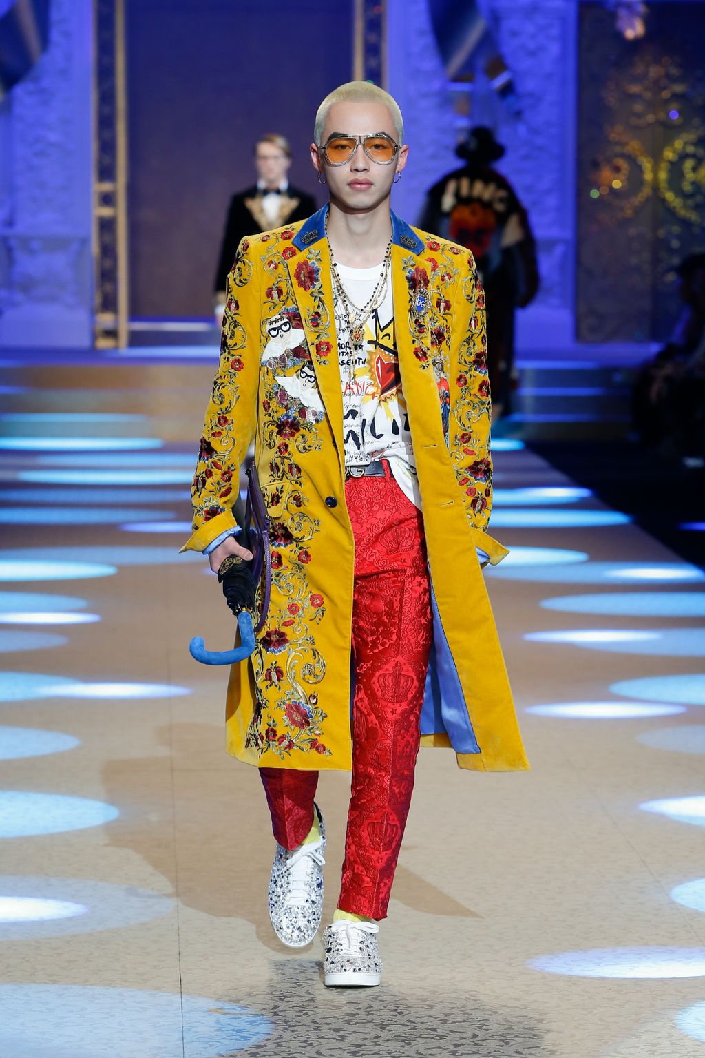 Fashion Week Milan Fall/Winter 2018 look 65 from the Dolce & Gabbana collection 男装