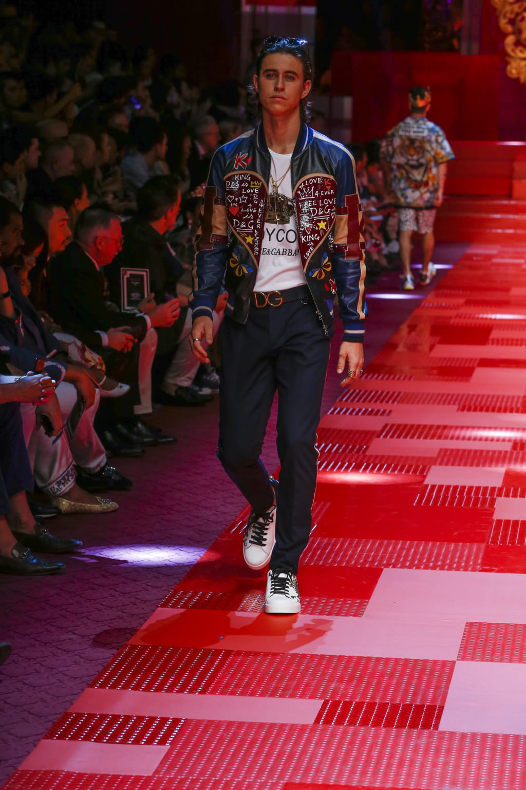 Fashion Week Milan Spring/Summer 2018 look 91 from the Dolce & Gabbana collection menswear
