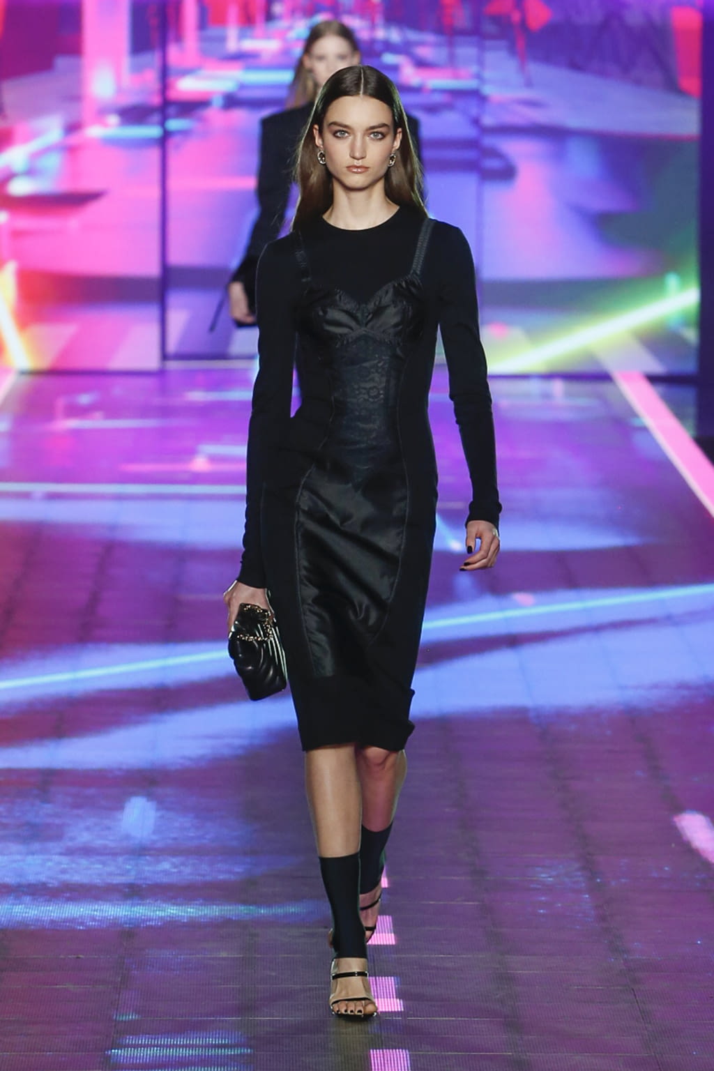 Fashion Week Milan Fall/Winter 2022 look 12 from the Dolce & Gabbana collection womenswear