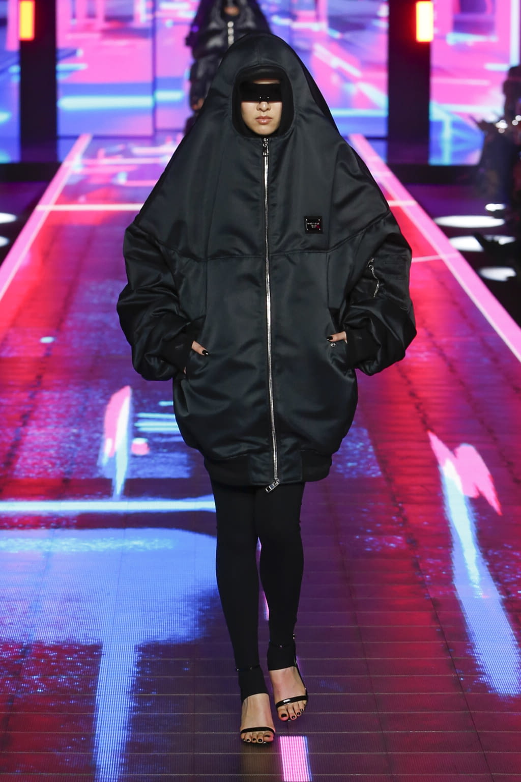 Fashion Week Milan Fall/Winter 2022 look 22 de la collection Dolce & Gabbana womenswear