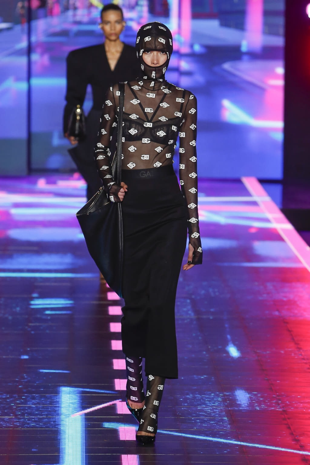 Fashion Week Milan Fall/Winter 2022 look 42 from the Dolce & Gabbana collection 女装