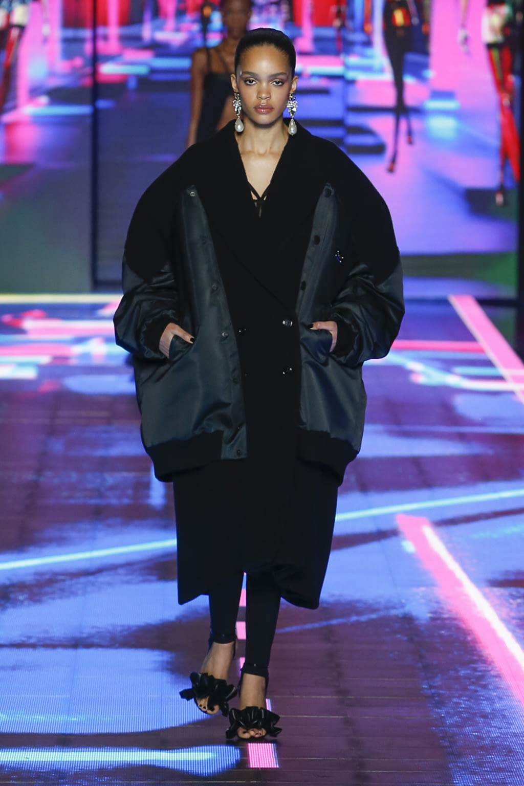 Fashion Week Milan Fall/Winter 2022 look 48 from the Dolce & Gabbana collection womenswear