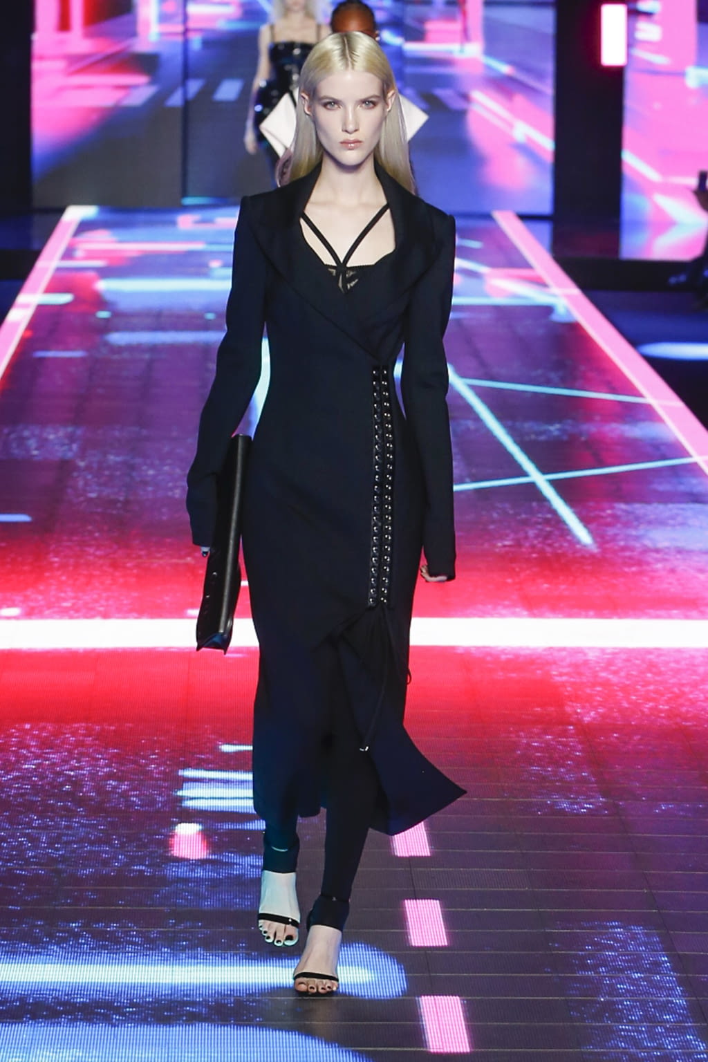 Fashion Week Milan Fall/Winter 2022 look 53 de la collection Dolce & Gabbana womenswear