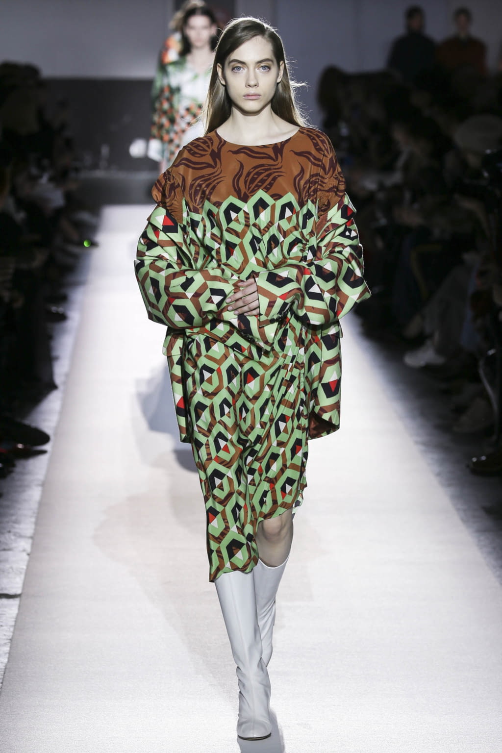 Fashion Week Paris Fall/Winter 2017 look 15 from the Dries Van Noten collection womenswear
