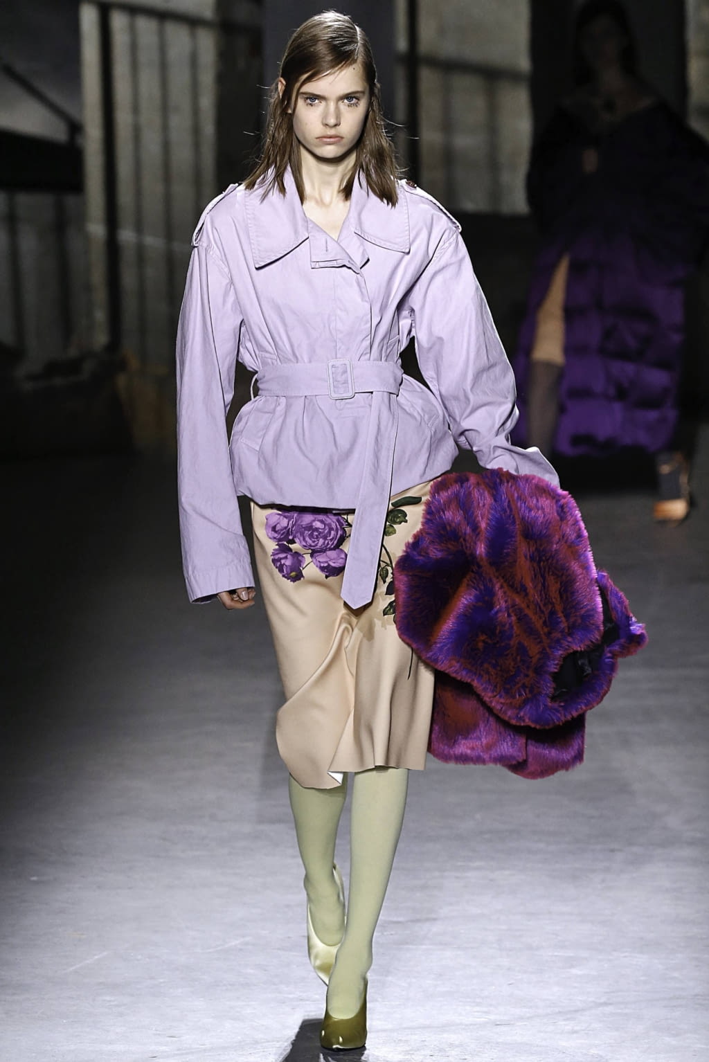 Fashion Week Paris Fall/Winter 2019 look 26 from the Dries Van Noten collection 女装