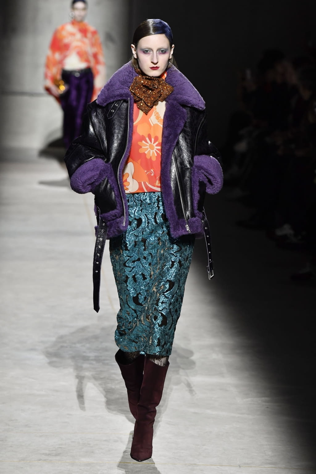 Fashion Week Paris Fall/Winter 2020 look 19 from the Dries Van Noten collection womenswear