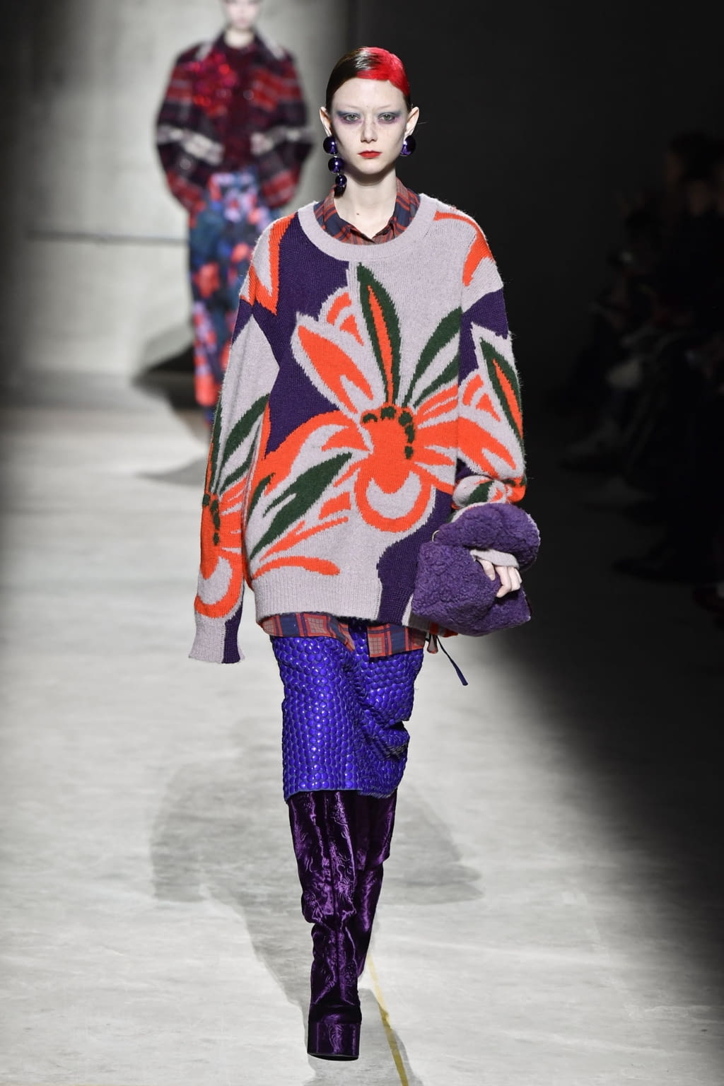 Fashion Week Paris Fall/Winter 2020 look 21 from the Dries Van Noten collection 女装