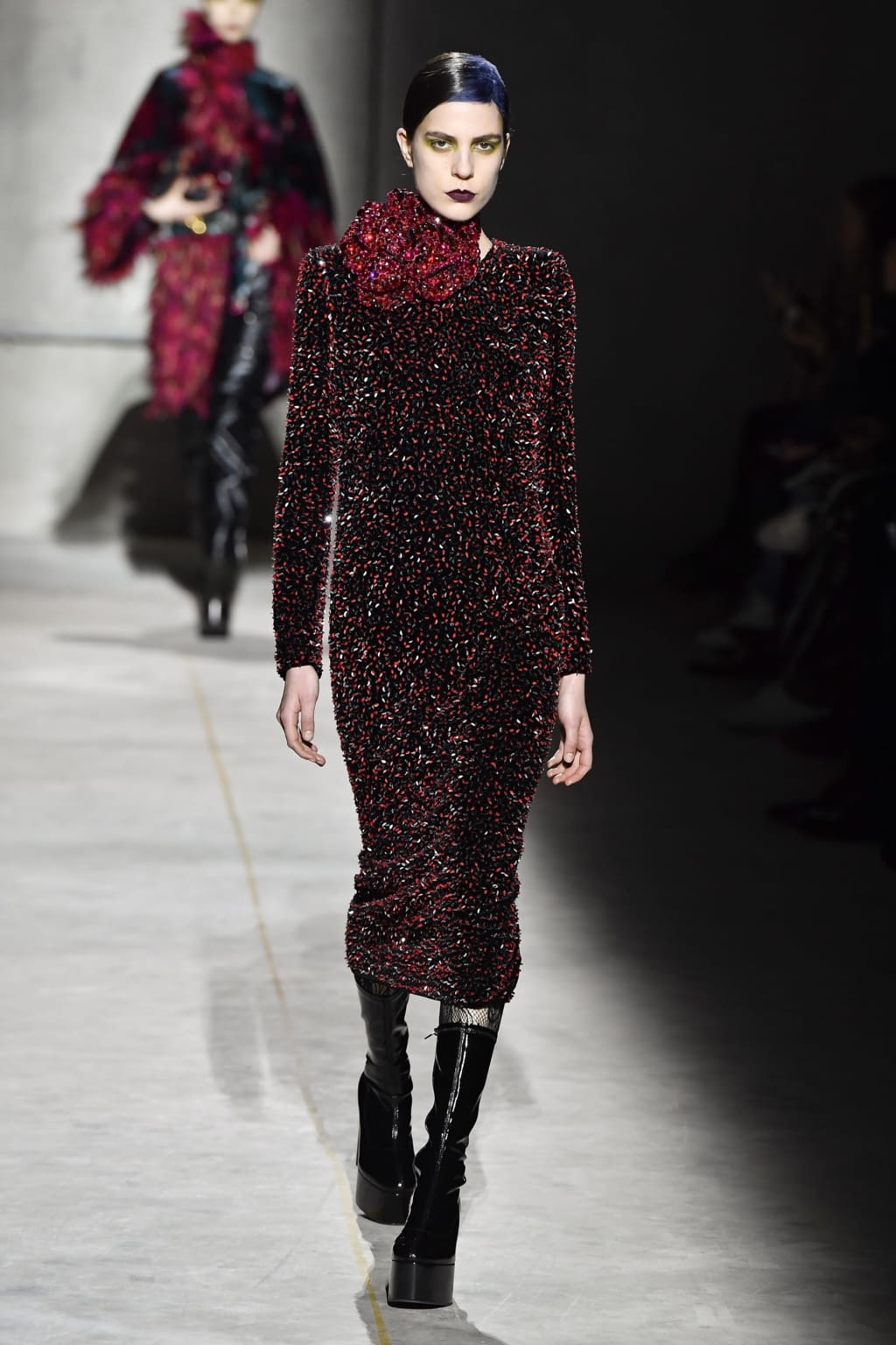 Fashion Week Paris Fall/Winter 2020 look 25 from the Dries Van Noten collection 女装