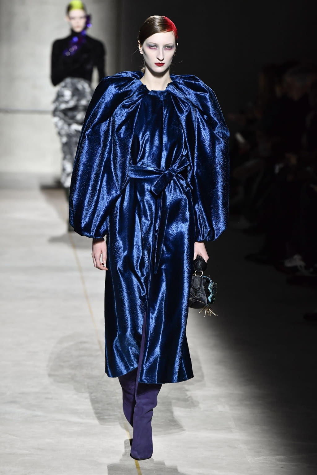 Fashion Week Paris Fall/Winter 2020 look 58 from the Dries Van Noten collection womenswear