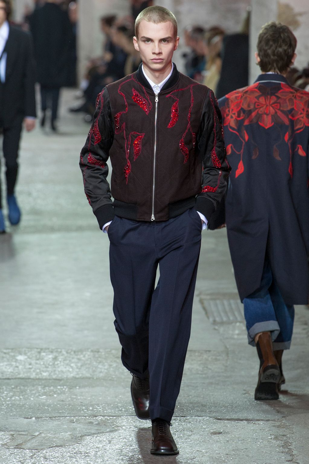 Fashion Week Paris Fall/Winter 2017 look 56 from the Dries Van Noten collection menswear