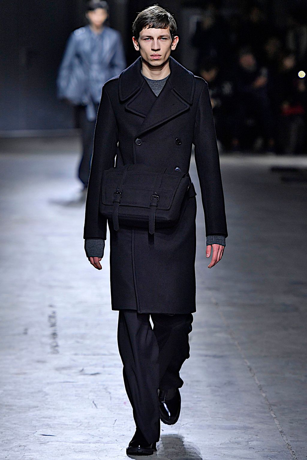 Fashion Week Paris Fall/Winter 2019 look 13 from the Dries Van Noten collection menswear