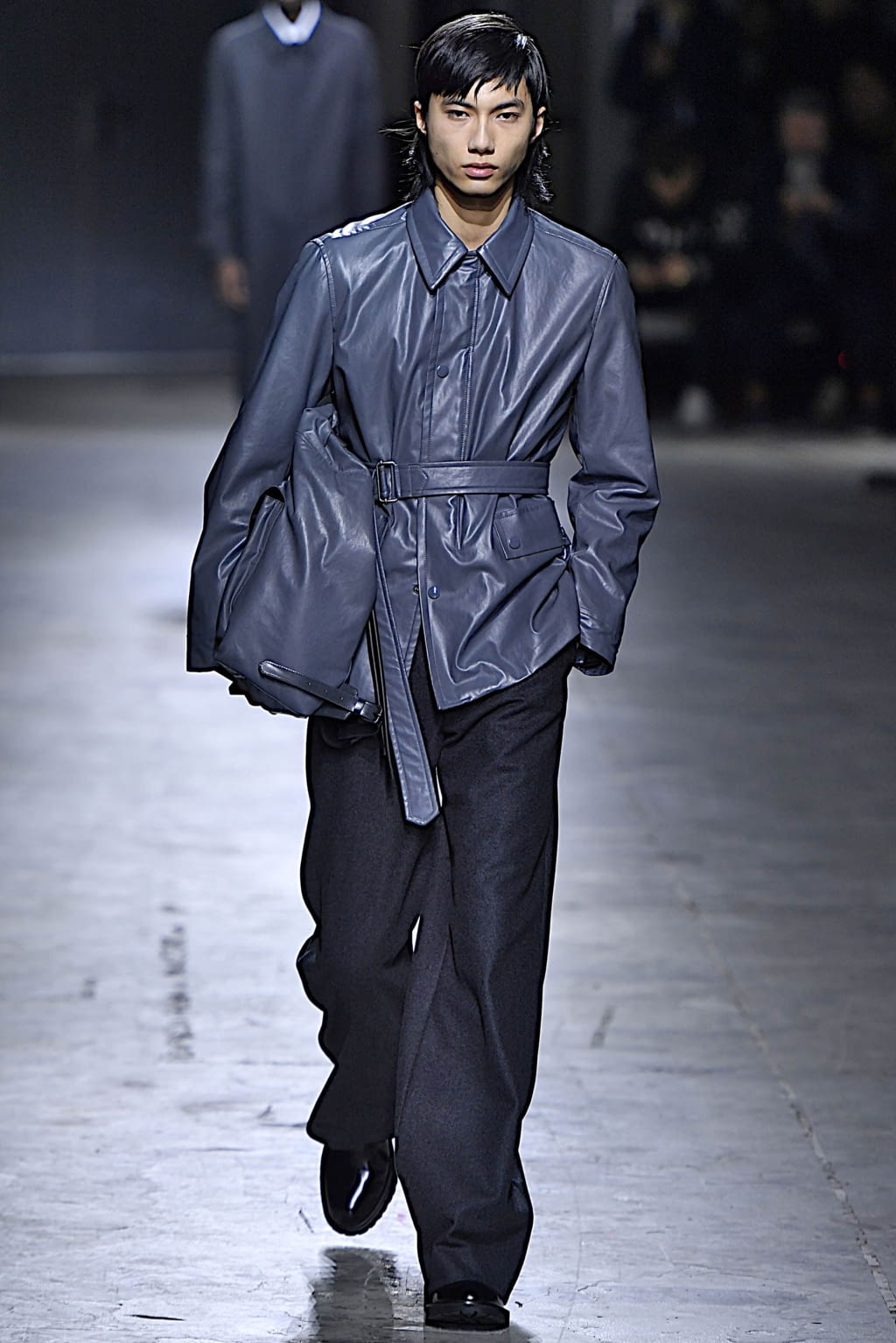 Fashion Week Paris Fall/Winter 2019 look 14 from the Dries Van Noten collection menswear
