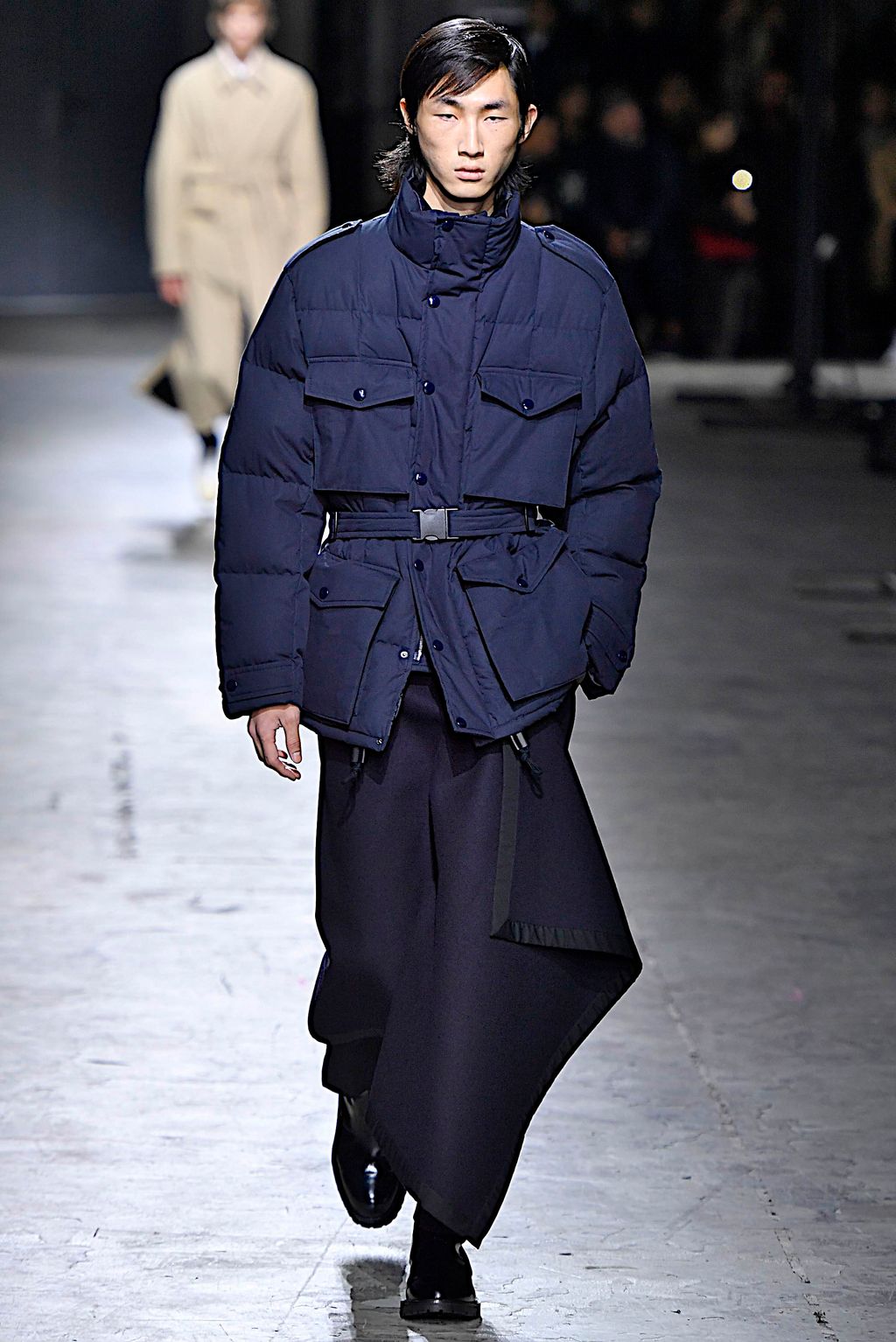 Fashion Week Paris Fall/Winter 2019 look 36 from the Dries Van Noten collection menswear