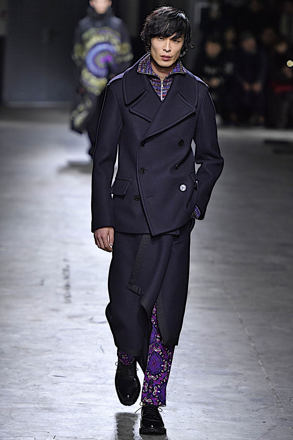 Fashion Week Paris Fall/Winter 2019 look 49 from the Dries Van Noten collection menswear