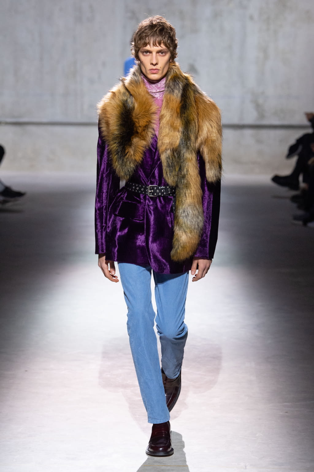 Fashion Week Paris Fall/Winter 2020 look 13 from the Dries Van Noten collection menswear