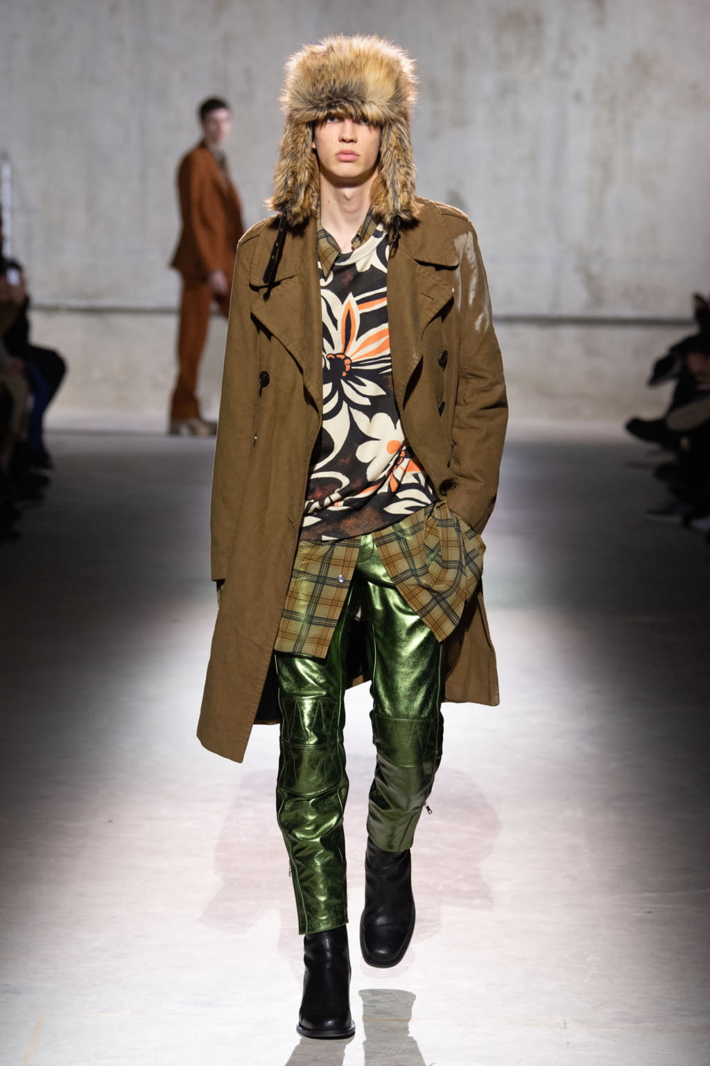 Fashion Week Paris Fall/Winter 2020 look 26 from the Dries Van Noten collection menswear