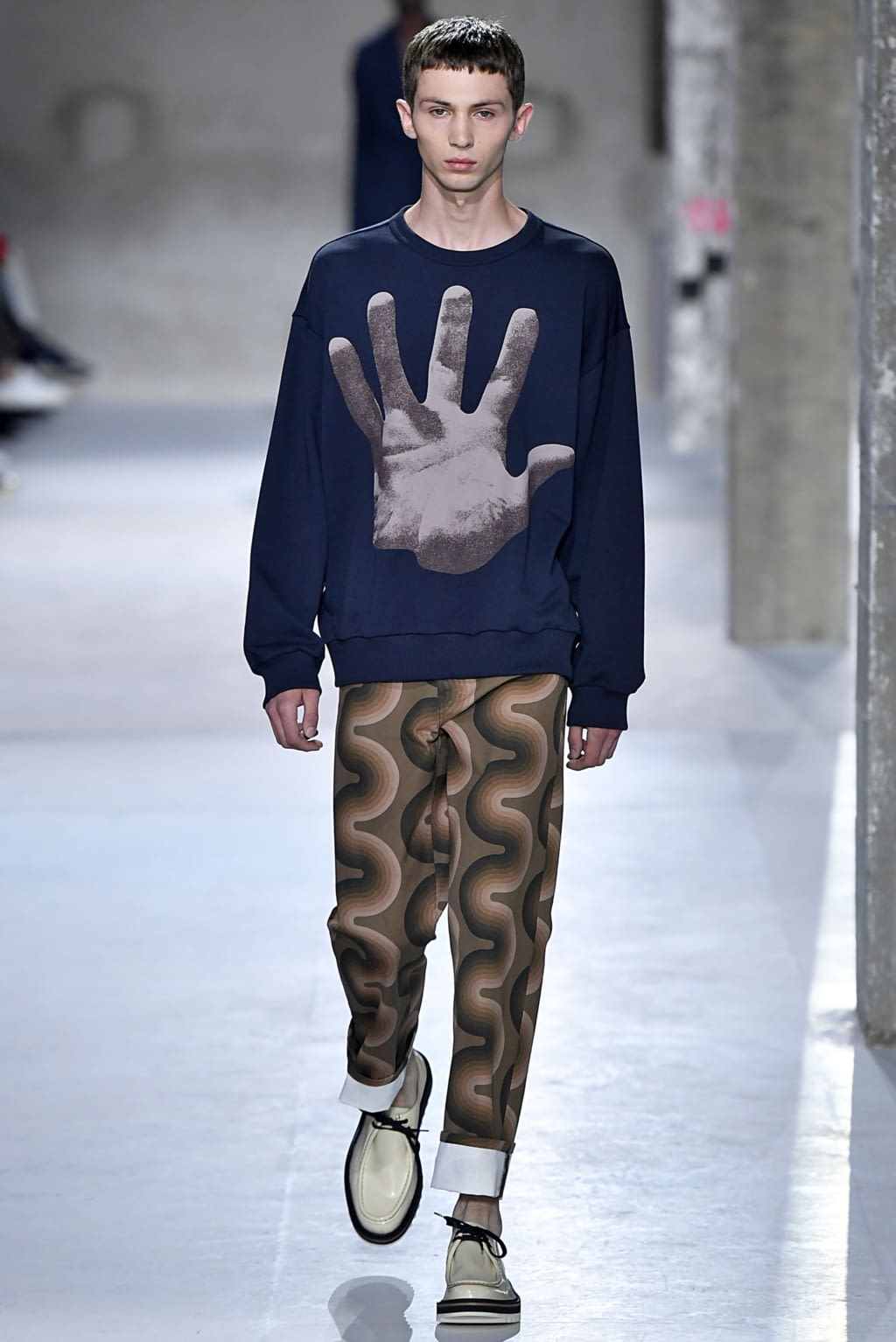 Fashion Week Paris Spring/Summer 2019 look 31 de la collection Dries Van Noten menswear