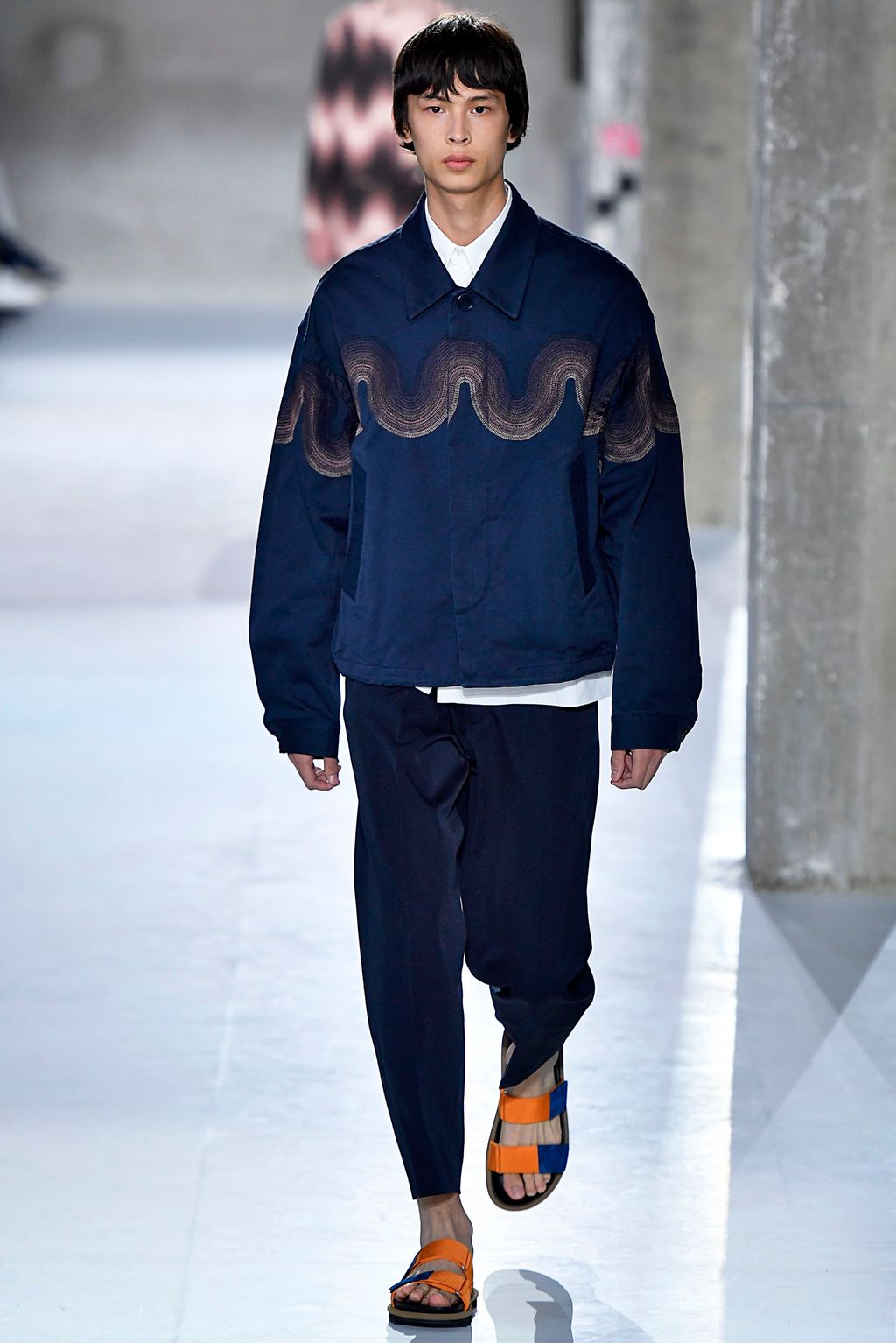 Fashion Week Paris Spring/Summer 2019 look 35 from the Dries Van Noten collection menswear