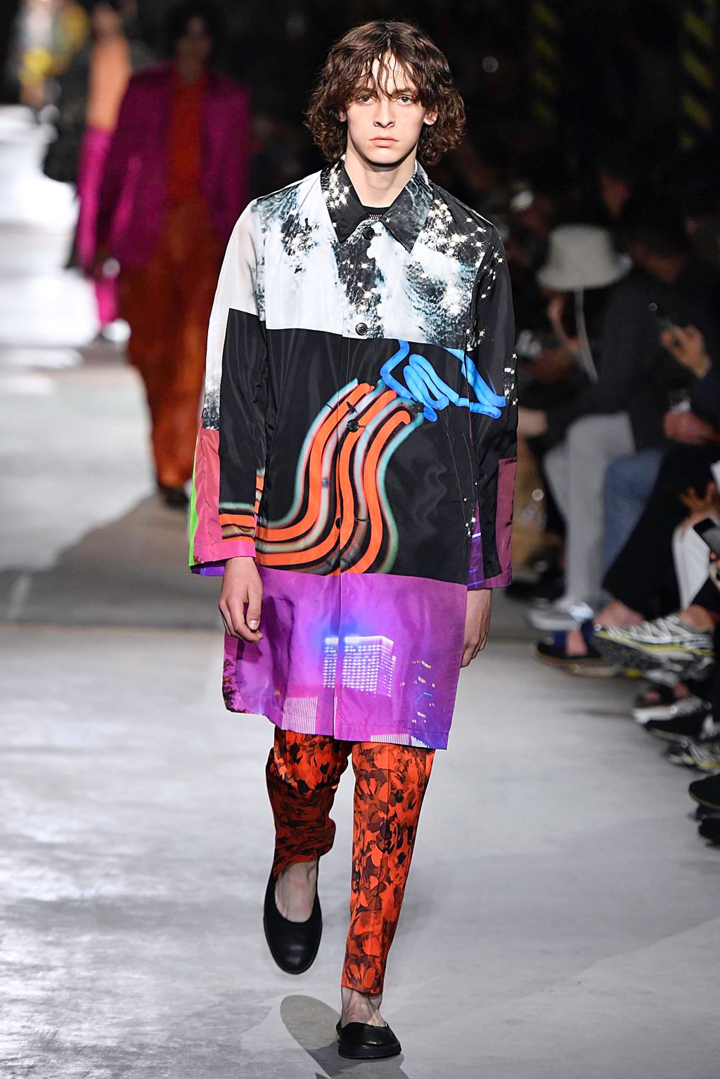Fashion Week Paris Spring/Summer 2020 look 58 from the Dries Van Noten collection 男装