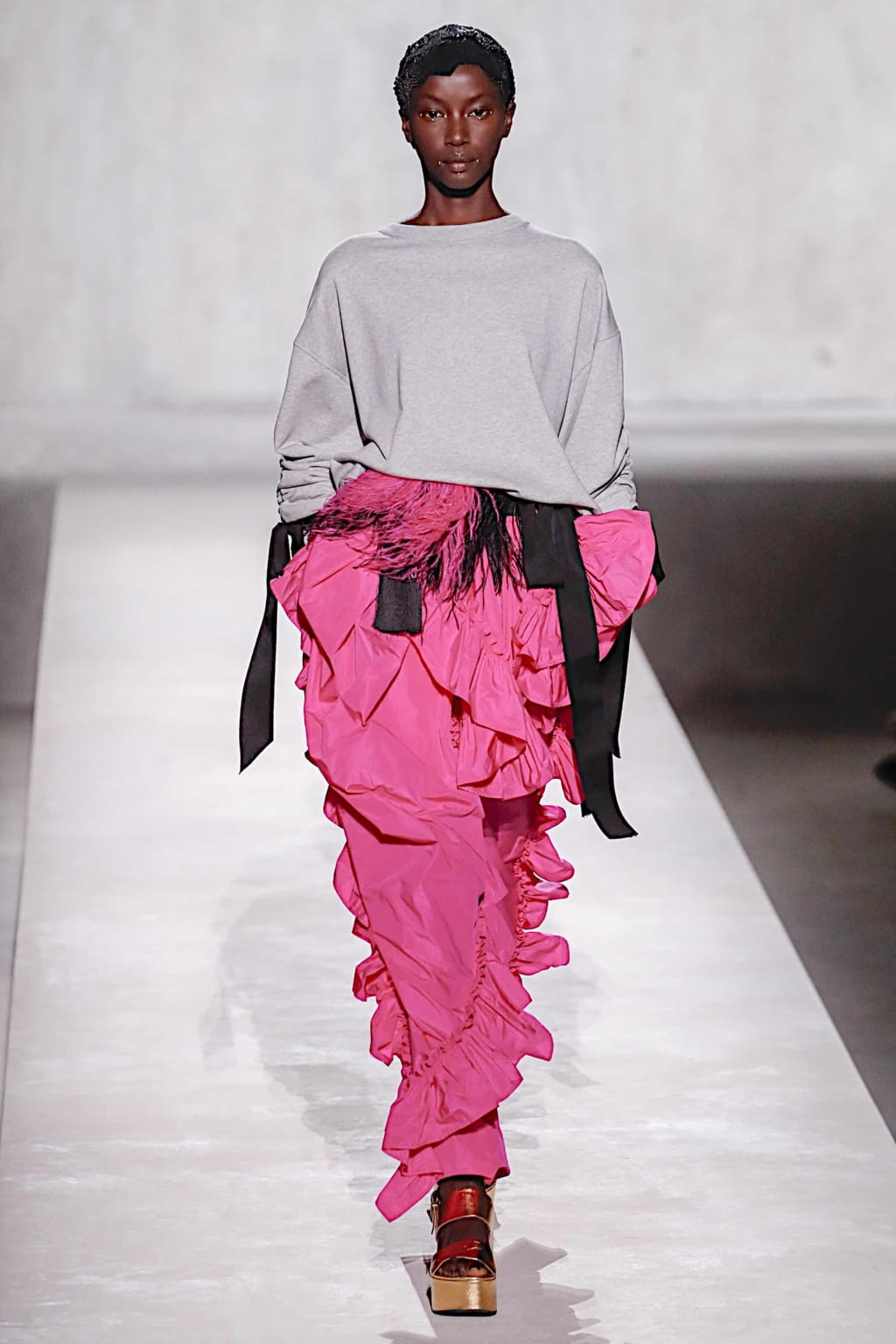 Fashion Week Paris Spring/Summer 2020 look 67 de la collection Dries Van Noten womenswear