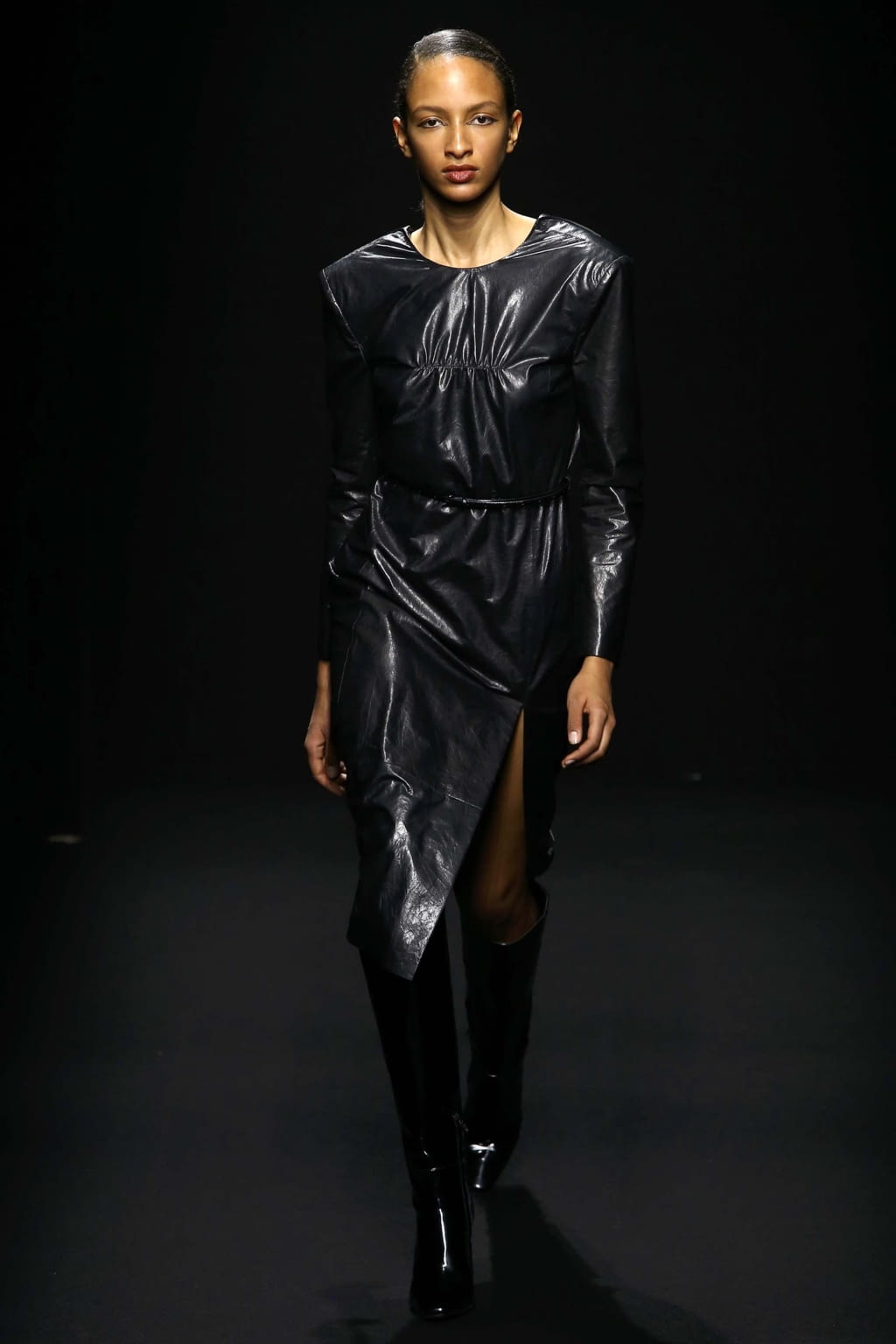 Fashion Week Paris Fall/Winter 2018 look 25 from the DROMe collection womenswear