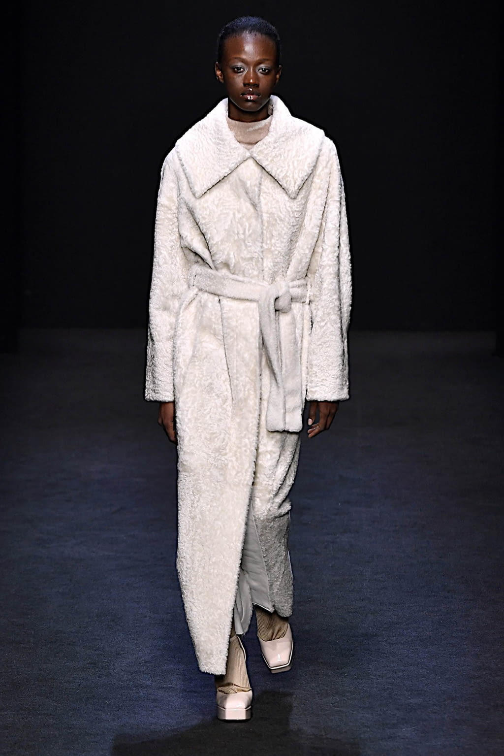 Fashion Week Milan Fall/Winter 2020 look 24 de la collection DROMe womenswear