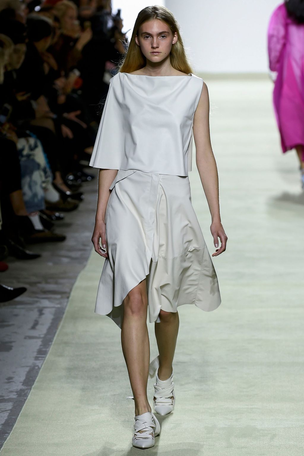 Fashion Week Paris Spring/Summer 2018 look 15 from the DROMe collection womenswear