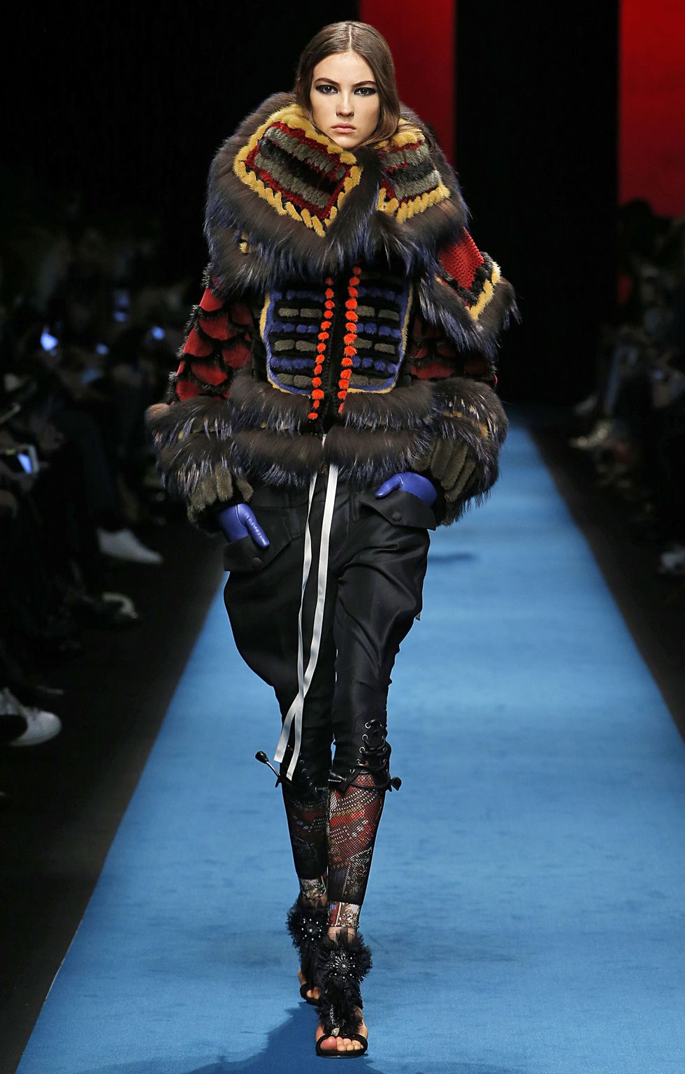 Fashion Week Milan Fall/Winter 2016 look 24 from the Dsquared2 collection 女装