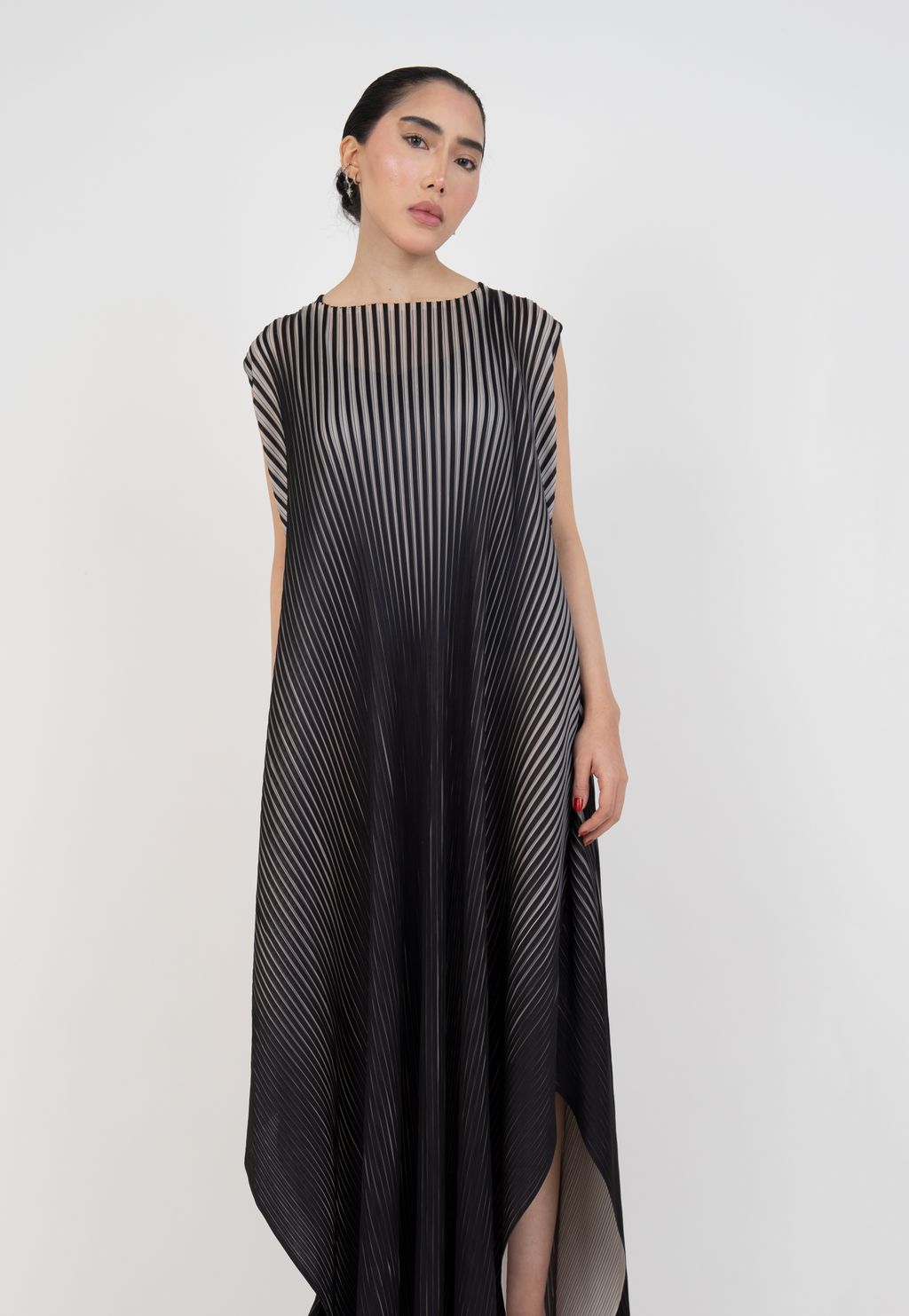 Fashion Week Paris Spring/Summer 2024 look 71 from the Saudi 100 collection womenswear