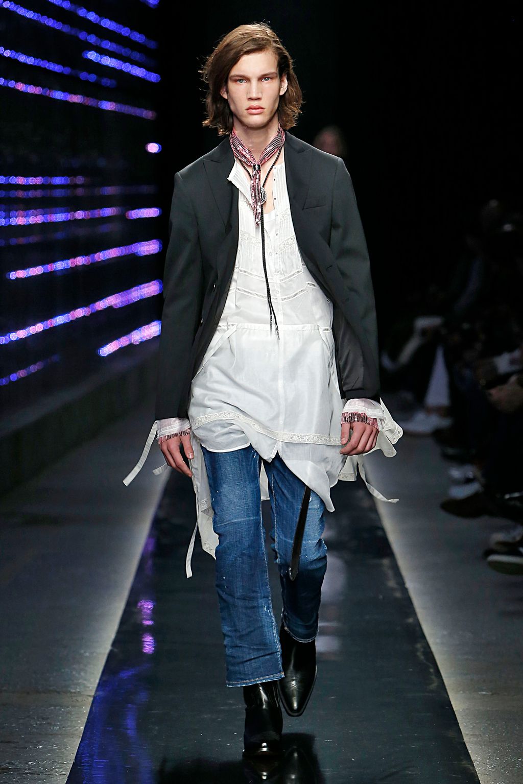 Fashion Week Milan Fall/Winter 2018 look 21 from the Dsquared2 collection 男装