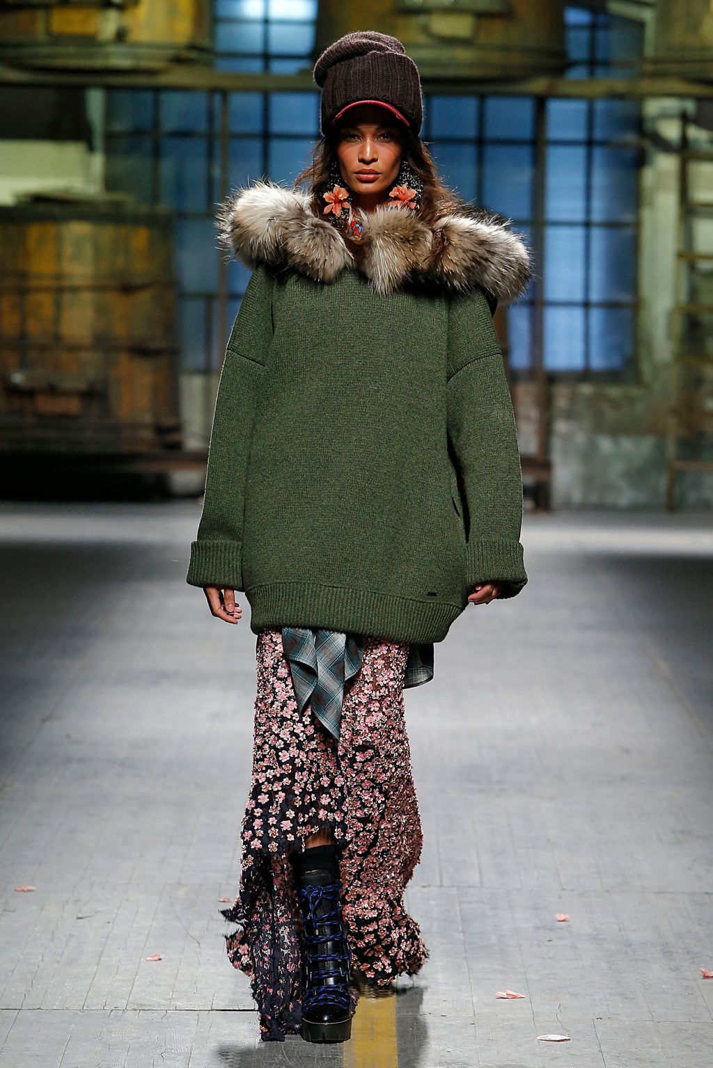 Fashion Week Milan Fall/Winter 2017 look 4 de la collection Dsquared2 menswear