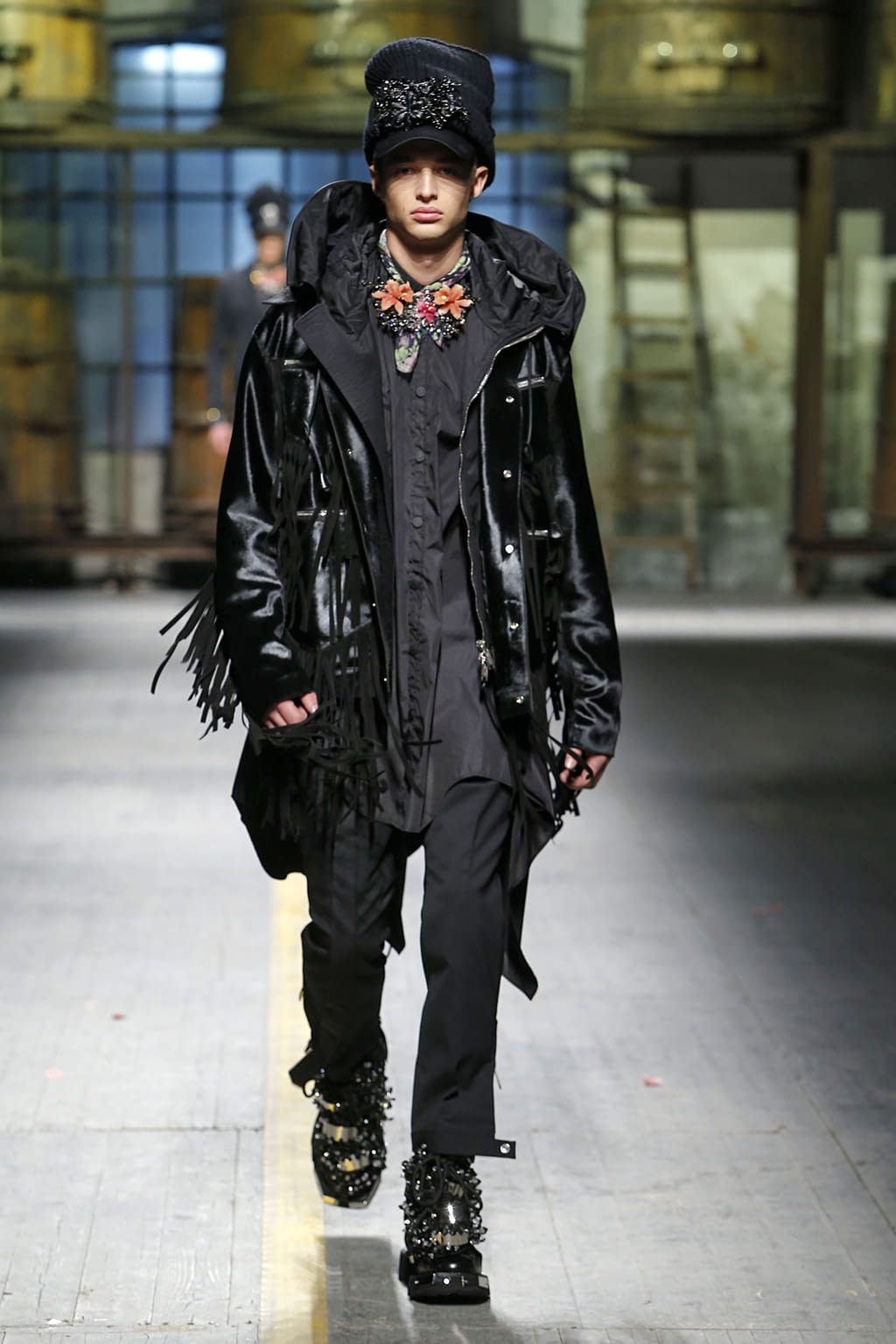 Fashion Week Milan Fall/Winter 2017 look 41 from the Dsquared2 collection 男装