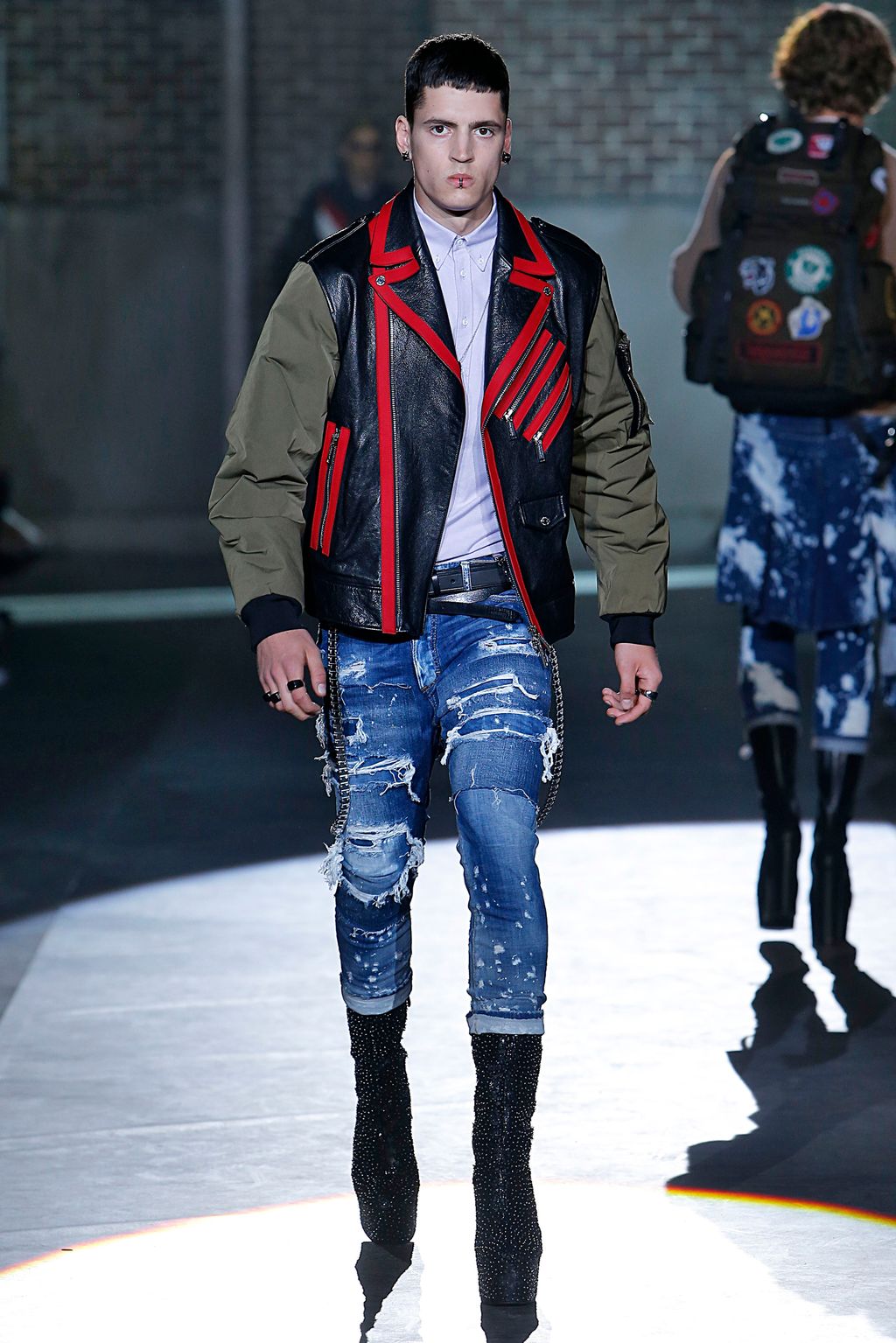 Fashion Week Milan Spring/Summer 2017 look 13 from the Dsquared2 collection menswear