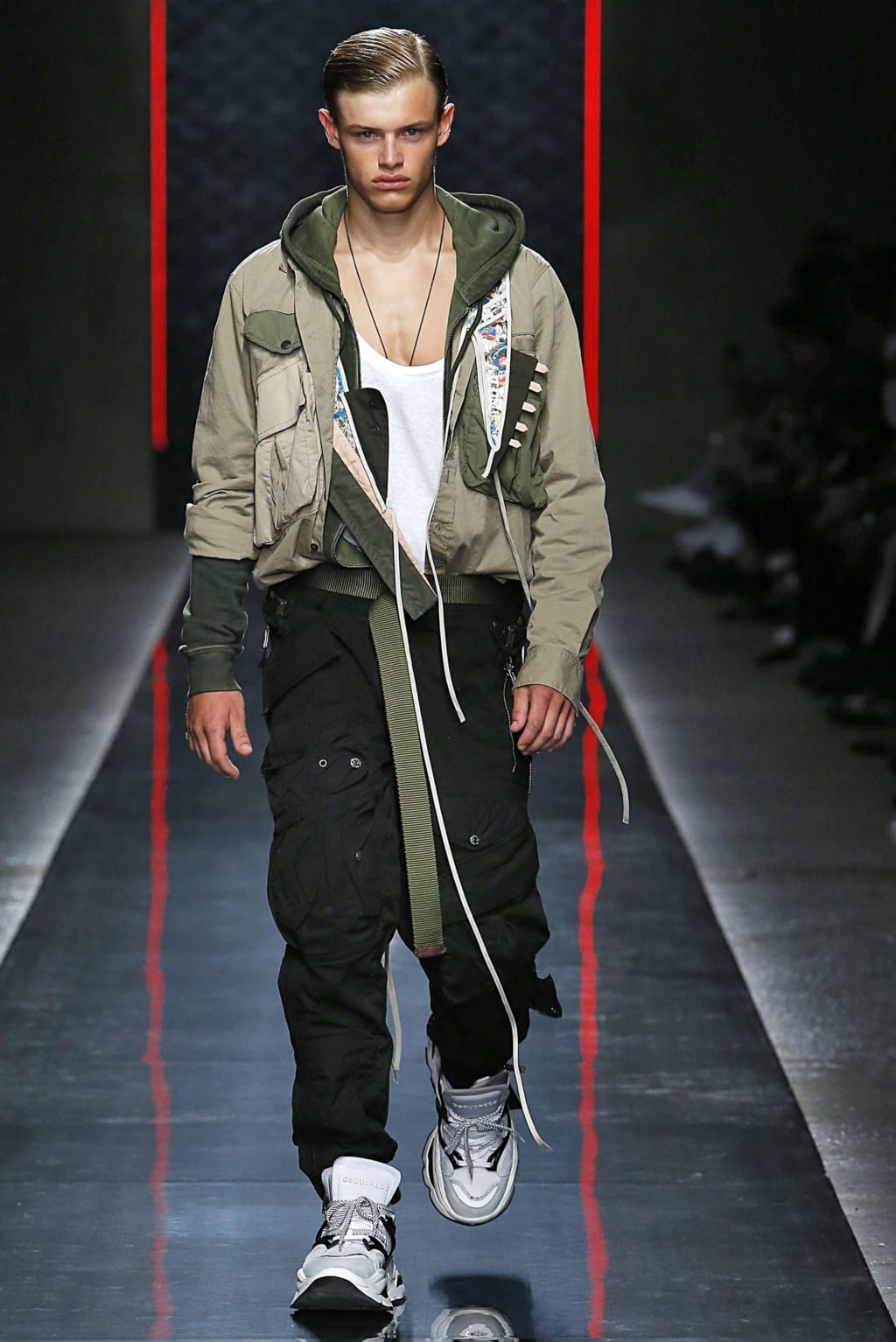 Fashion Week Milan Spring/Summer 2019 look 1 from the Dsquared2 collection 男装