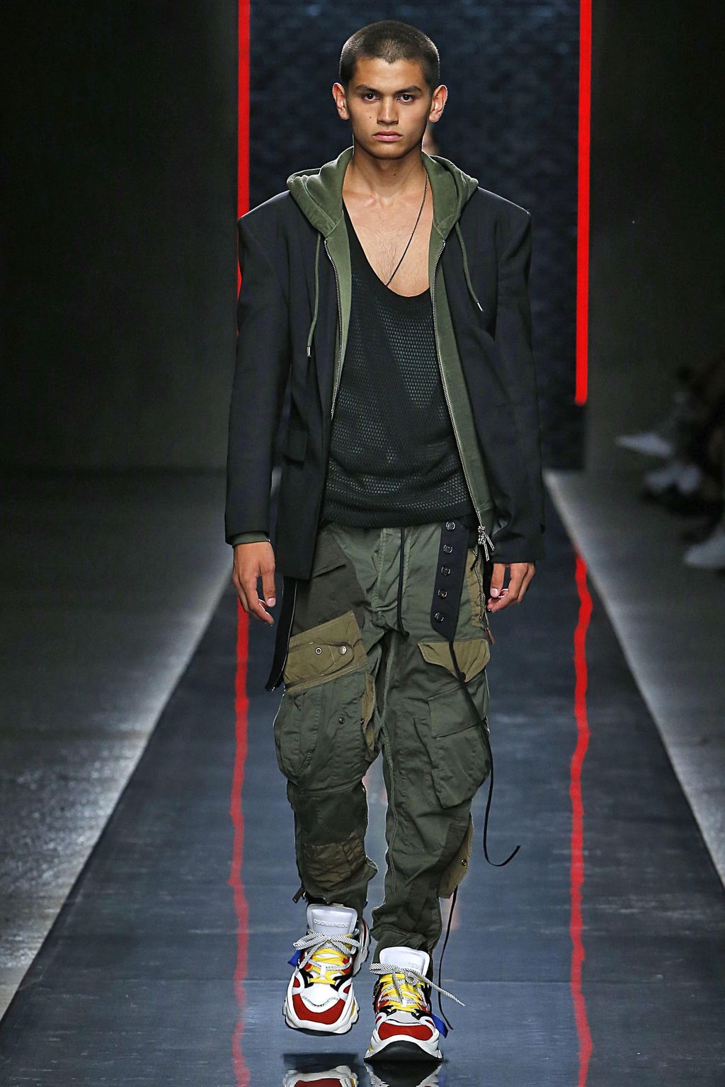 Fashion Week Milan Spring/Summer 2019 look 12 from the Dsquared2 collection 男装